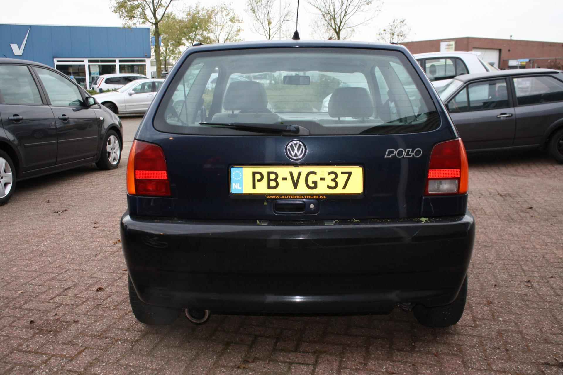 Volkswagen Polo 1.6 - 4/17