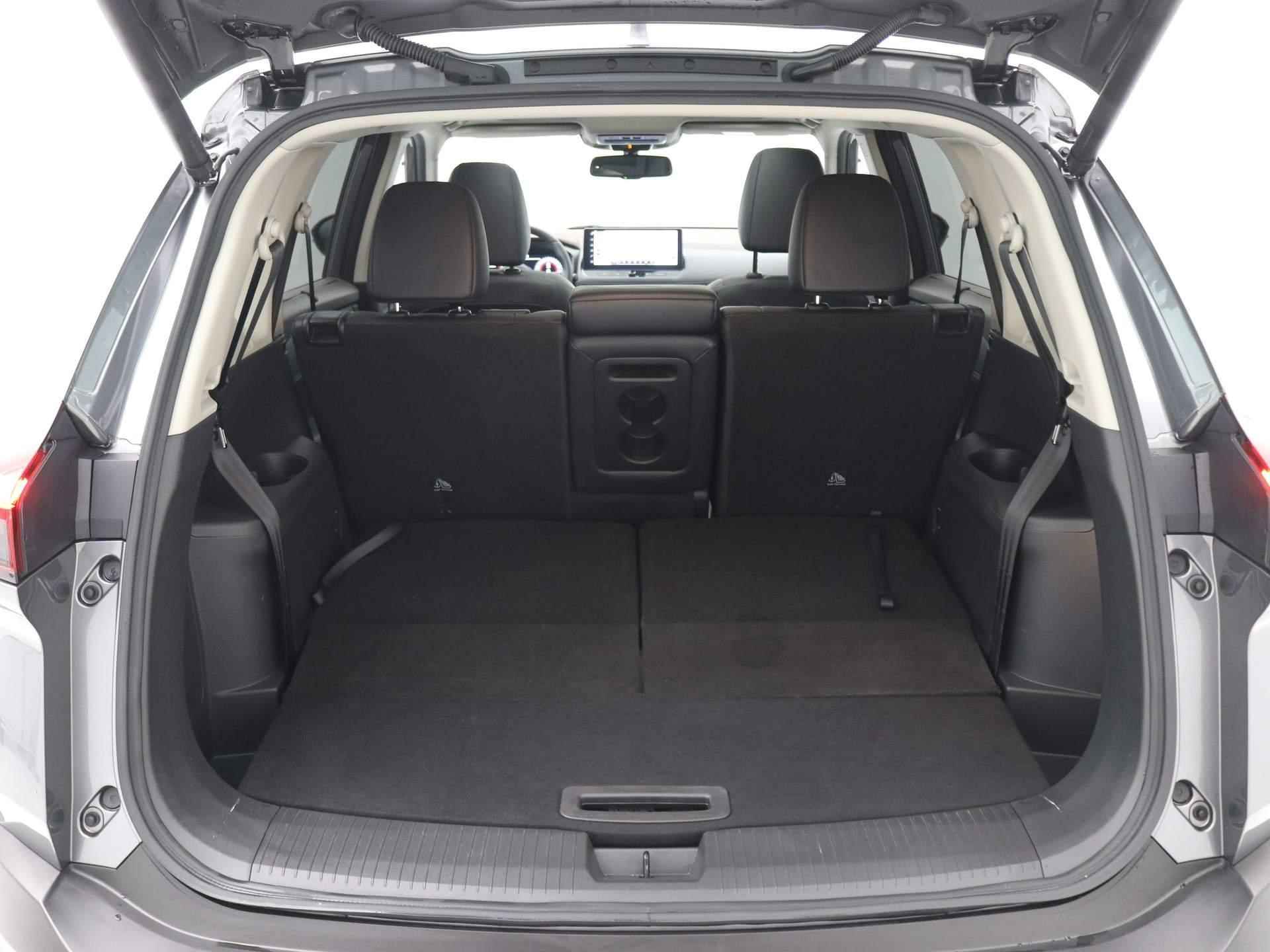 Nissan X-Trail 1.5 e-4orce Tekna 4WD 7p. AUTOMAAT / Trekhaak (1650KG Trekgewicht) / 7 Persoons / Lederen Bekleding / Cruise Control Adaptief / Elektrische Achterkep / GROOT schuif-kanteldak / All Seasonbanden / - 27/86