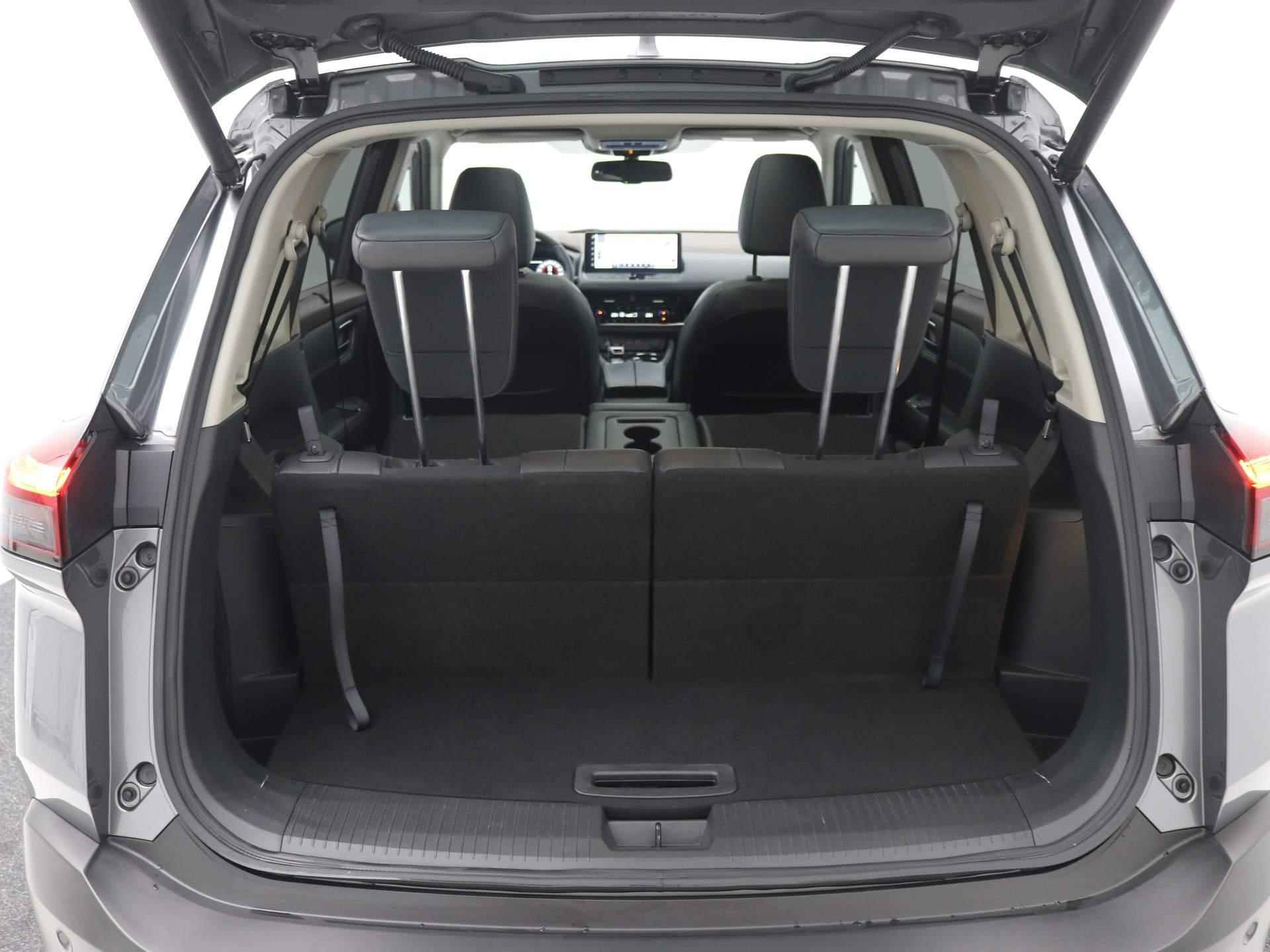 Nissan X-Trail 1.5 e-4orce Tekna 4WD 7p. AUTOMAAT / Trekhaak (1650KG Trekgewicht) / 7 Persoons / Lederen Bekleding / Cruise Control Adaptief / Elektrische Achterkep / GROOT schuif-kanteldak / All Seasonbanden / - 31/86