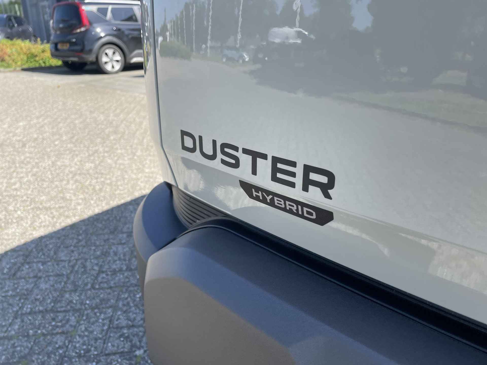 Dacia Duster 1.6 Hybrid 140 Journey "Pack Parking"  Alleen beschikbaar voor proefrit! - 10/29