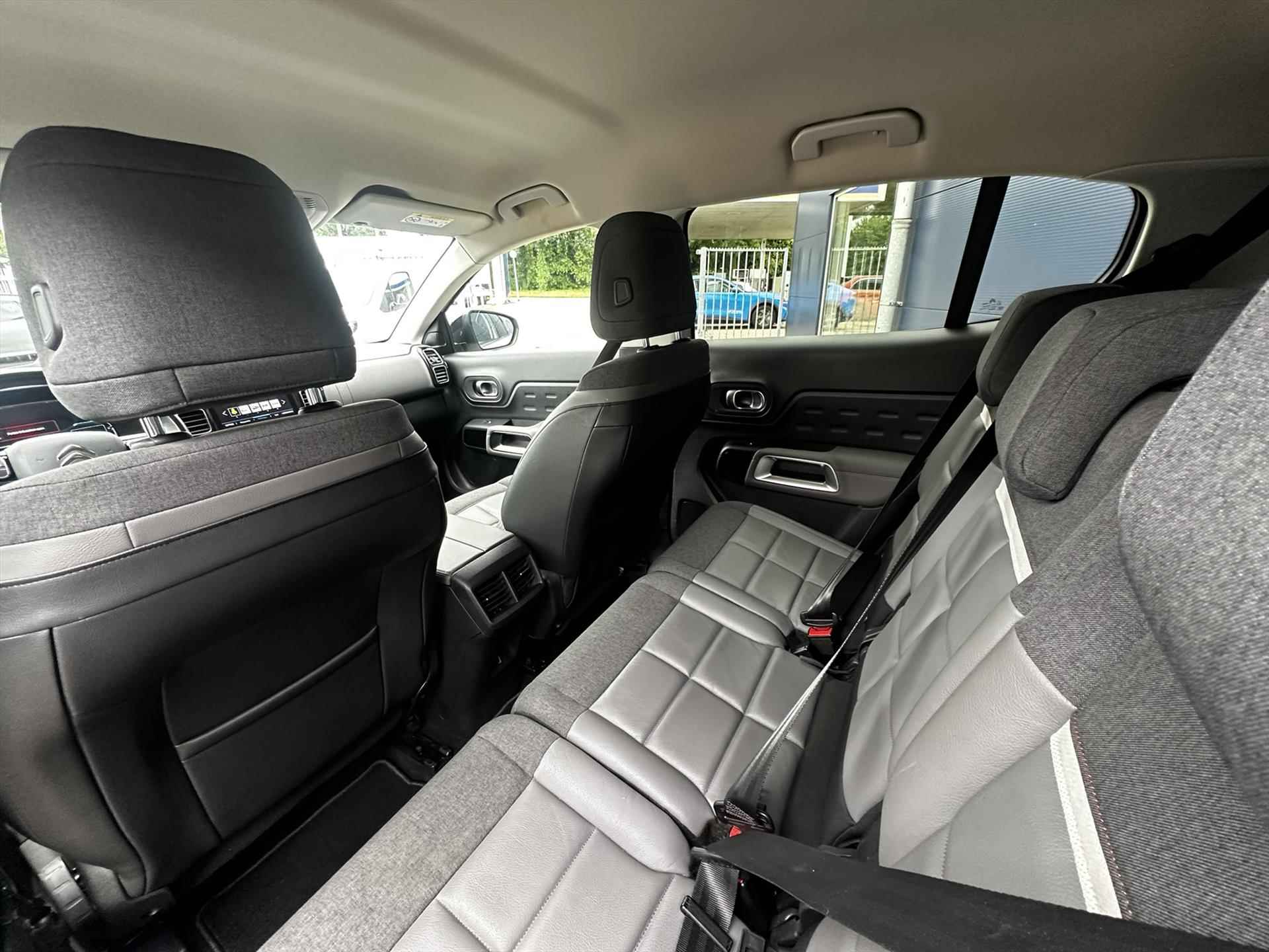 Citroen C5 Aircross 1.2 PureTech 130pk Business Plus | Navigatie | Climate Control | Parkeer Camera | - 19/36