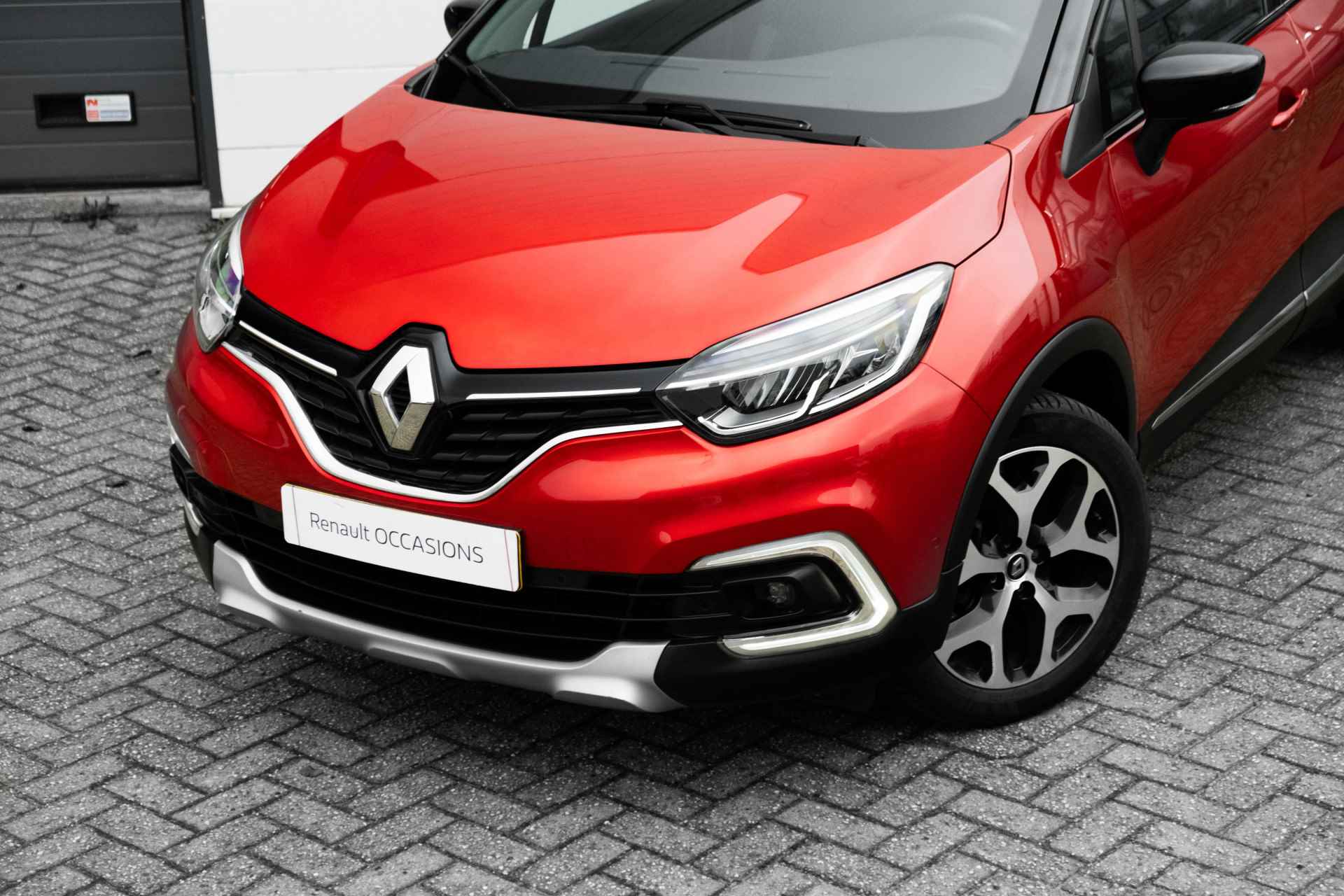 Renault Captur 0.9 TCe Intens | Trekhaak | ECC | NAVI | Camera achter | | incl. Bovag rijklaarpakket met 12 maanden garantie | - 16/42