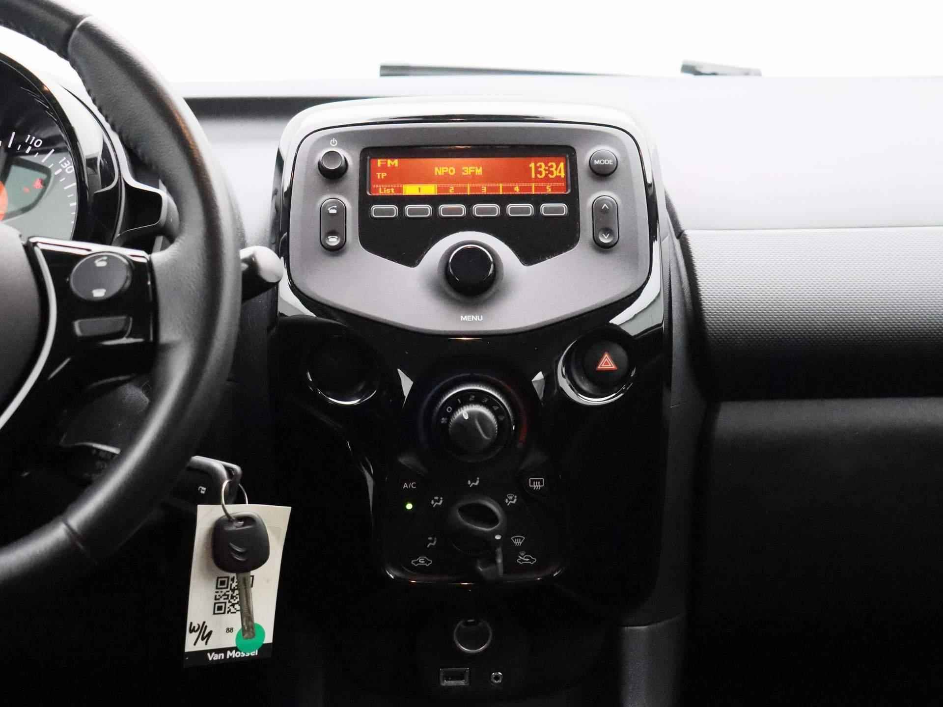 Citroen C1 1.0 VTi Feel | Airco | Bluetooth | Zuinig! - 9/36