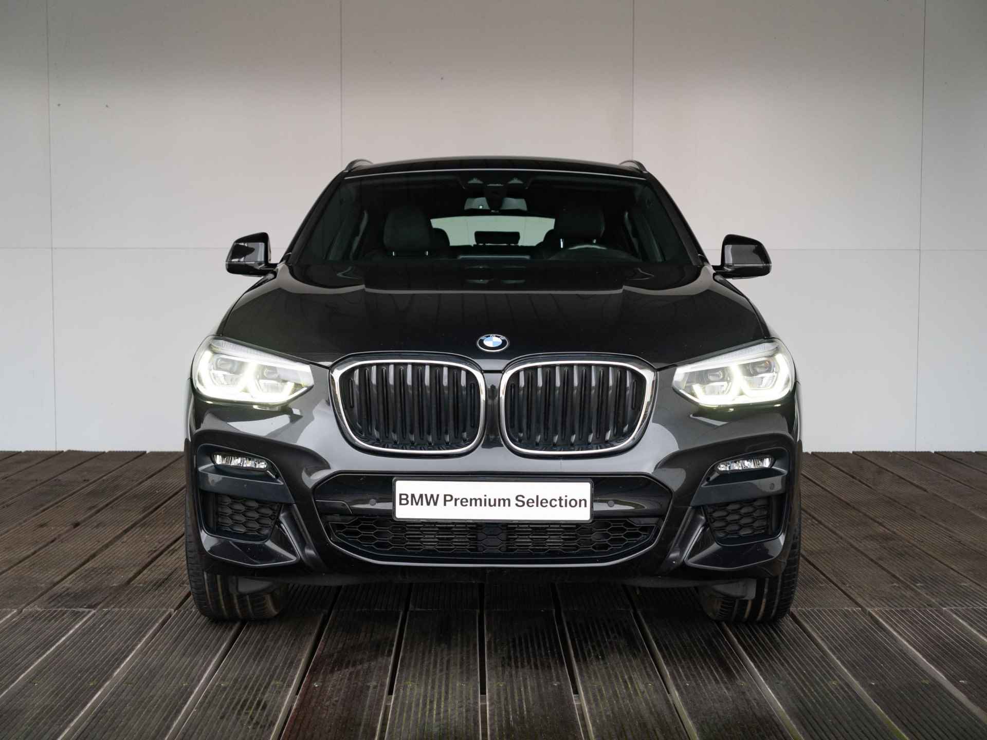 BMW X4 xDrive30i | High Executive | M Sportpakket | 20 inch | Trekhaak | Elektrisch verstelbare voorstoelen | Parking Assistant - 3/32