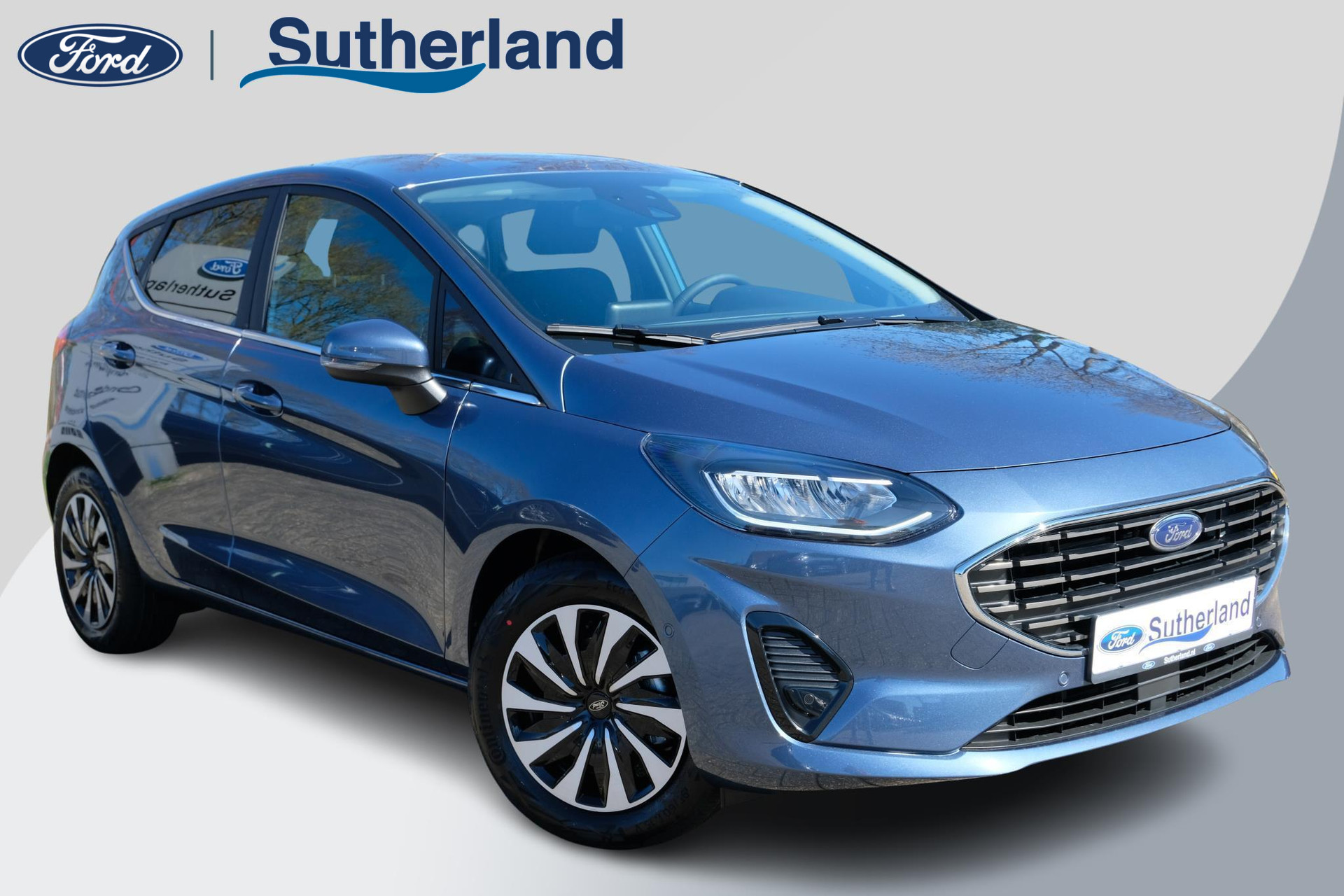 Ford Fiesta 1.0 EcoBoost Hybrid Titanium 125pk VOORRAAD | Incl. all season banden! | Chrome Blue | Driver Assistance Pack 2 | Winter Pack | Comfort Pack