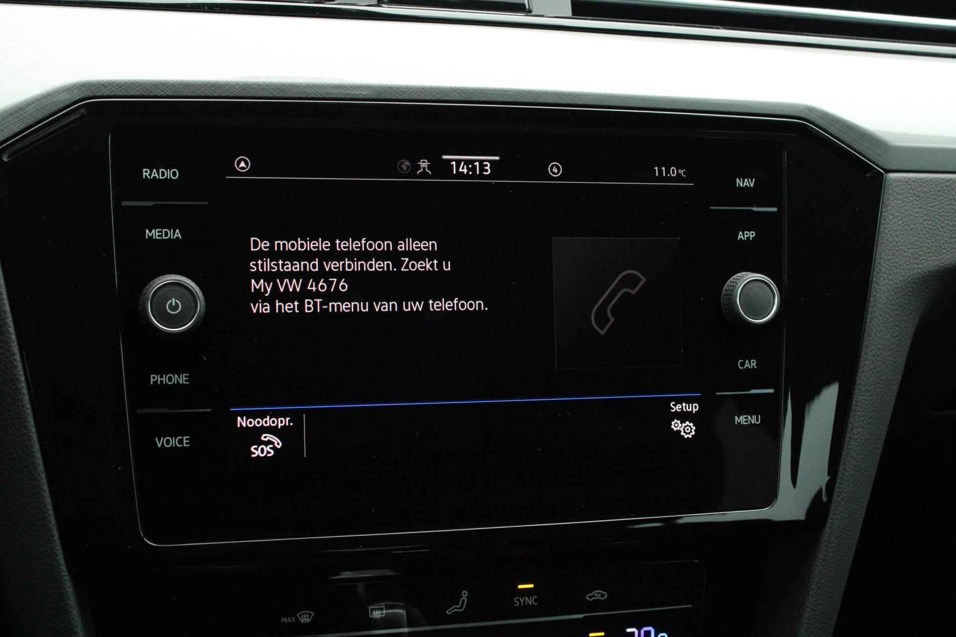 Volkswagen Passat 1.5 TSI 150pk DSG Business | Trekhaak Afneembaar | Digital Cockpit Pro | Navigatie | Apple Carplay/Android Auto - 48/52