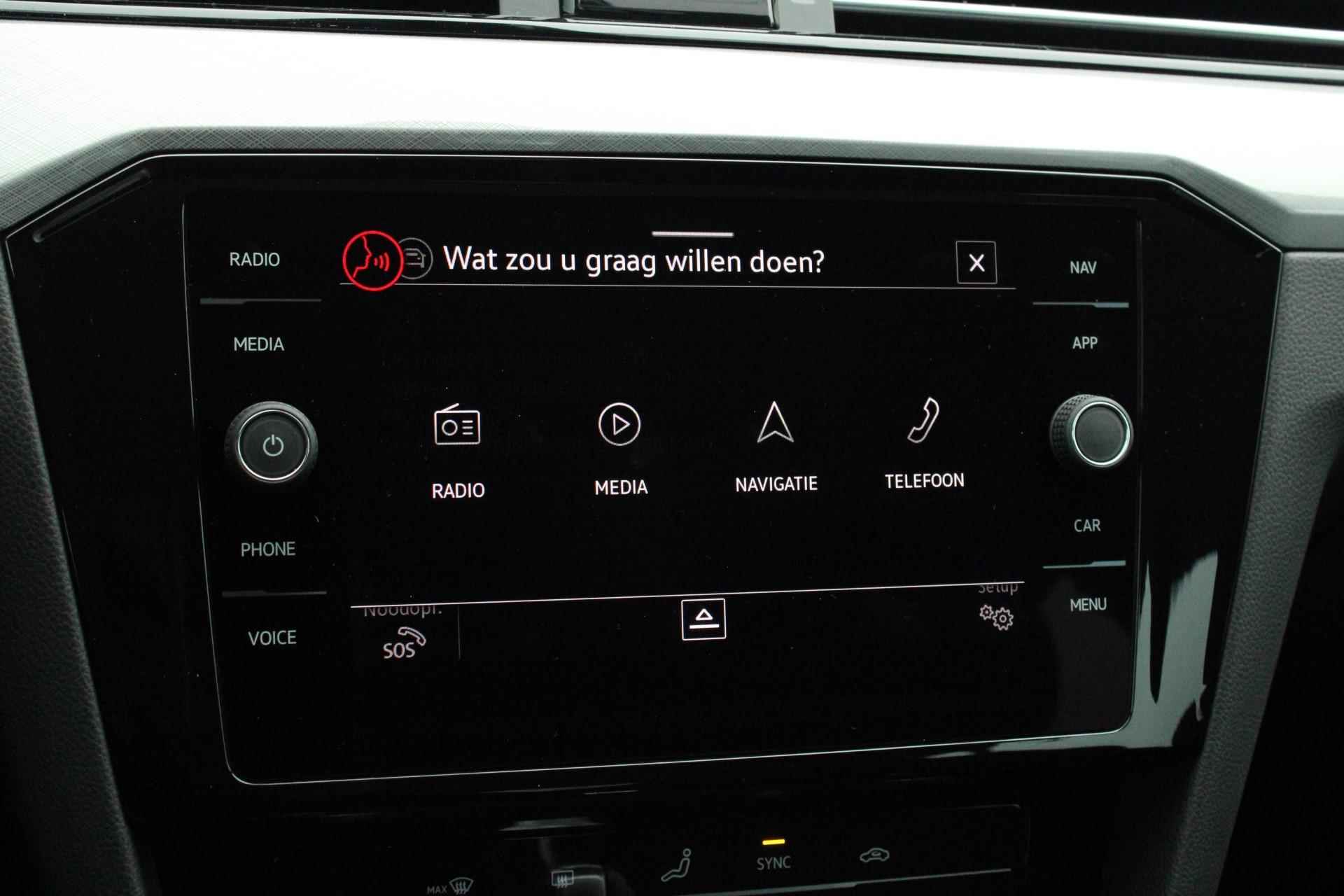 Volkswagen Passat 1.5 TSI 150pk DSG Business | Trekhaak Afneembaar | Digital Cockpit Pro | Navigatie | Apple Carplay/Android Auto - 49/52