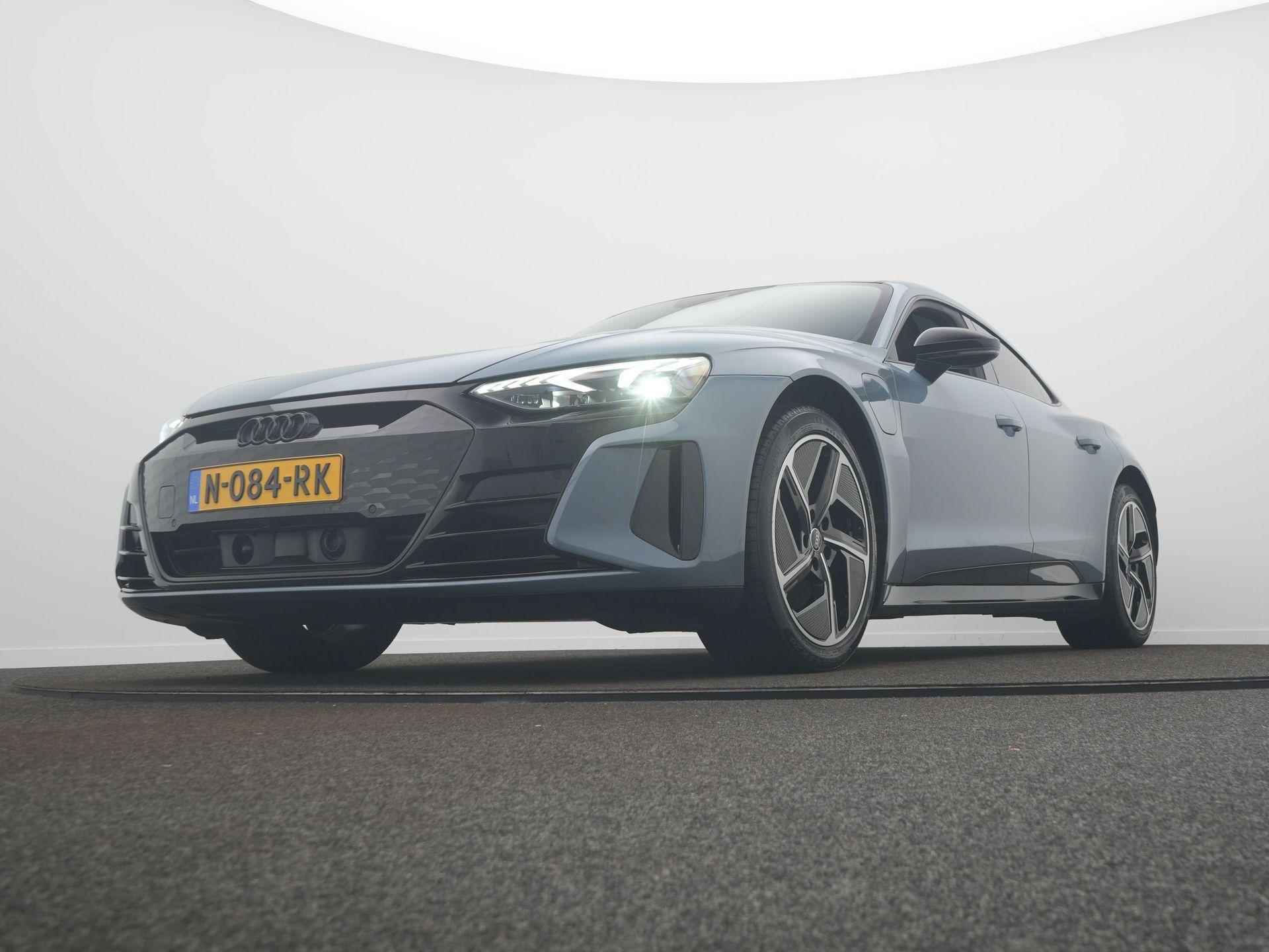 Audi e-tron GT 93 kWh | Luchtvering | 4-wiel Besturing | Panoramadak - 9/63