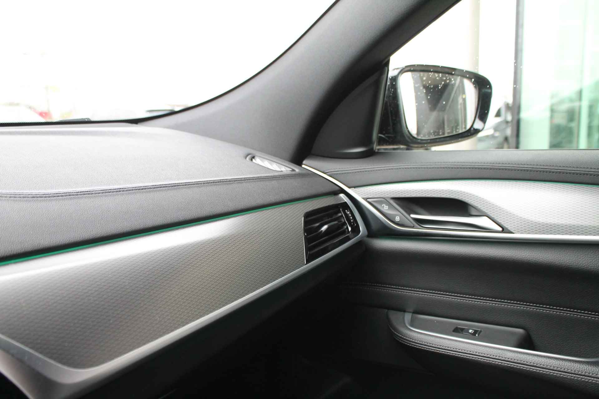 BMW 6 Serie Gran Turismo 630d High Executive M Sport Automaat / Sportstoelen / Achteruitrijcamera / Comfort Access / Navigatie Professional / Stoelverwarming - 8/50