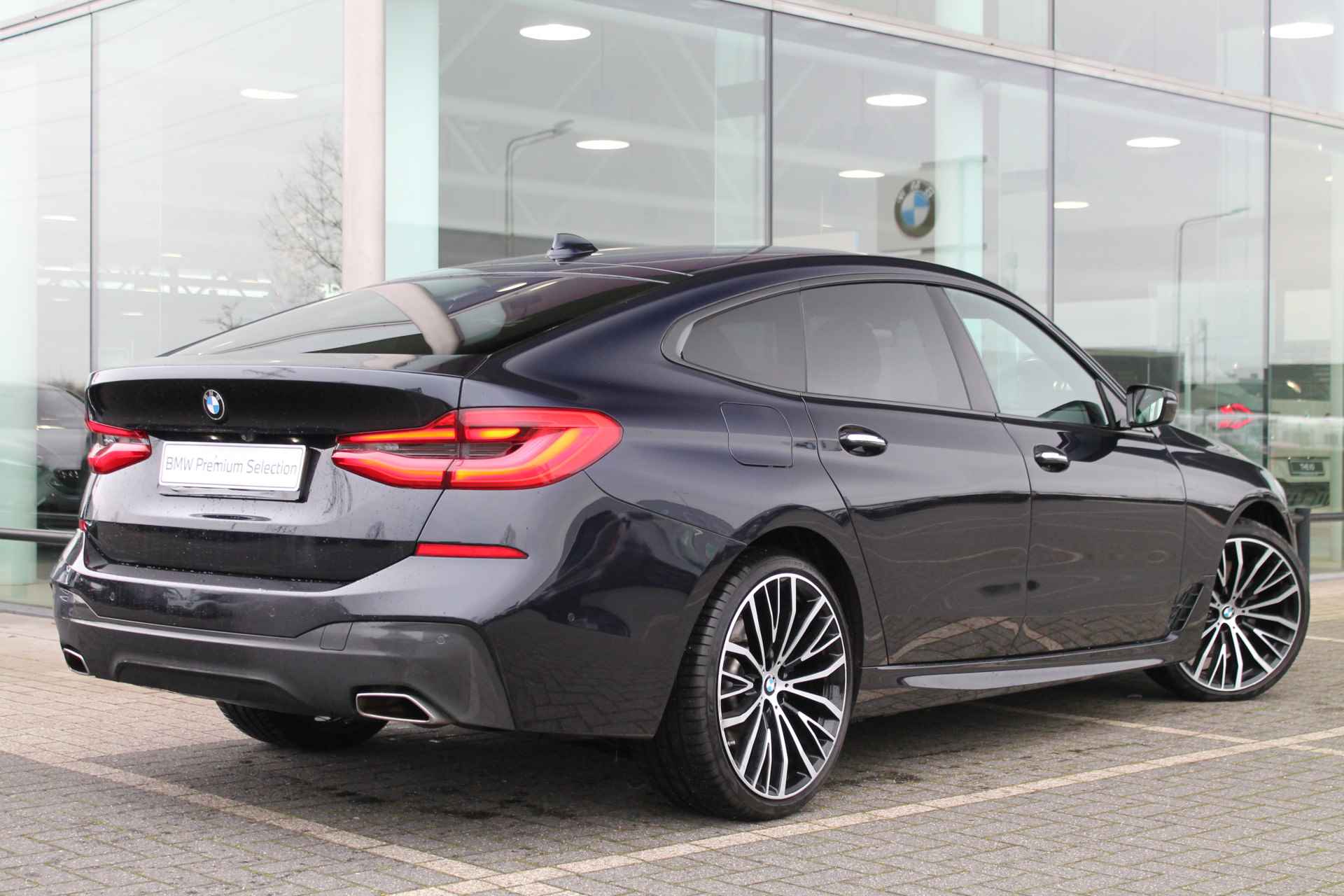 BMW 6 Serie Gran Turismo 630d High Executive M Sport Automaat / Sportstoelen / Achteruitrijcamera / Comfort Access / Navigatie Professional / Stoelverwarming - 16/50