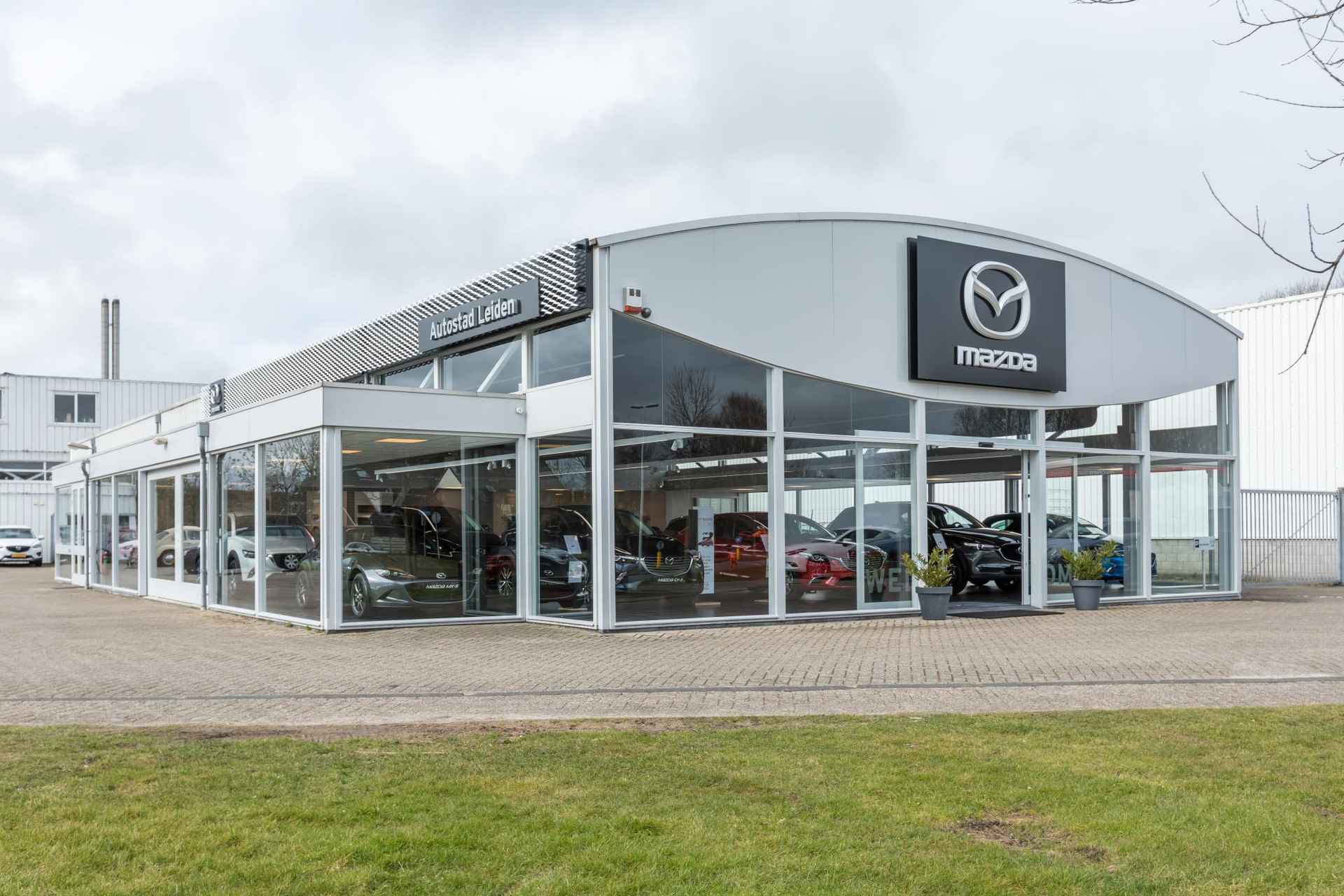 Mazda 2 1.5 Skyactiv-G Sportive l 1e Eigenaar l Navigatie l Dealer onderhouden - 18/22