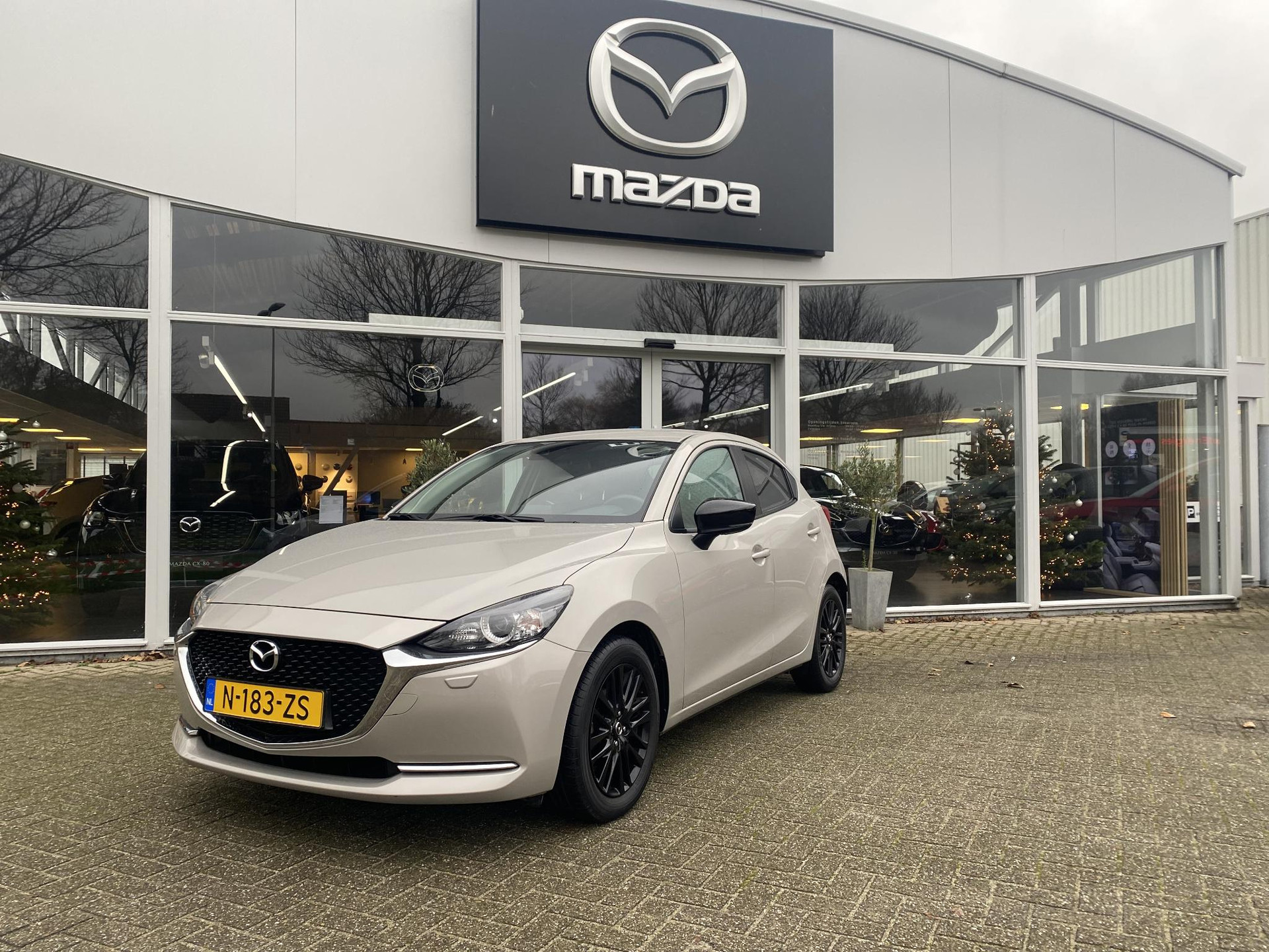 Mazda 2 1.5 Skyactiv-G Sportive l 1e Eigenaar l Navigatie l Dealer onderhouden