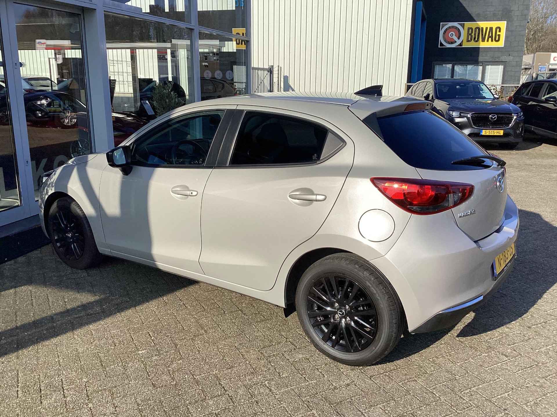 Mazda 2 1.5 Skyactiv-G Sportive l 1e Eigenaar l Navigatie l Dealer onderhouden - 9/31