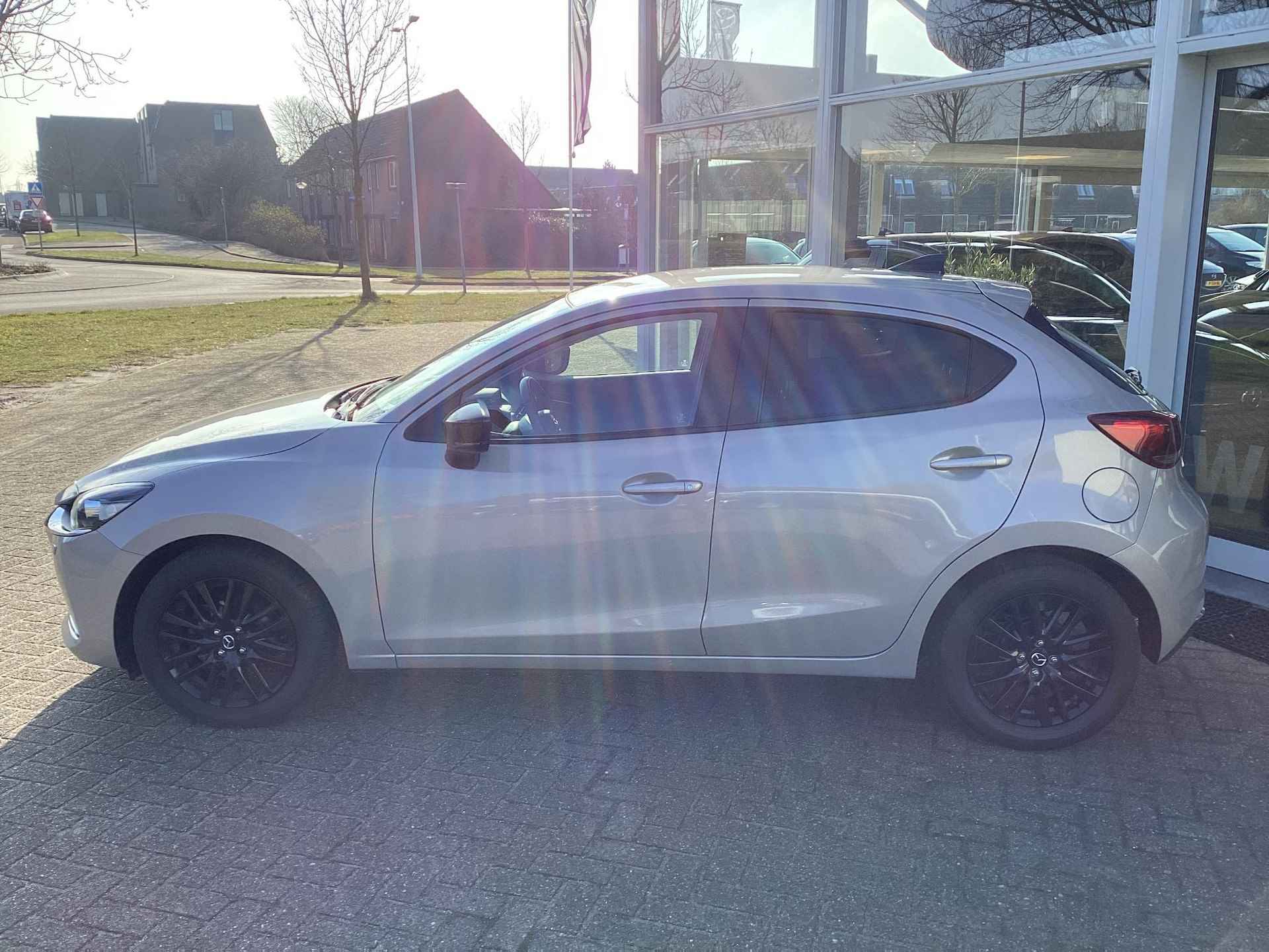 Mazda 2 1.5 Skyactiv-G Sportive l 1e Eigenaar l Navigatie l Dealer onderhouden - 10/31