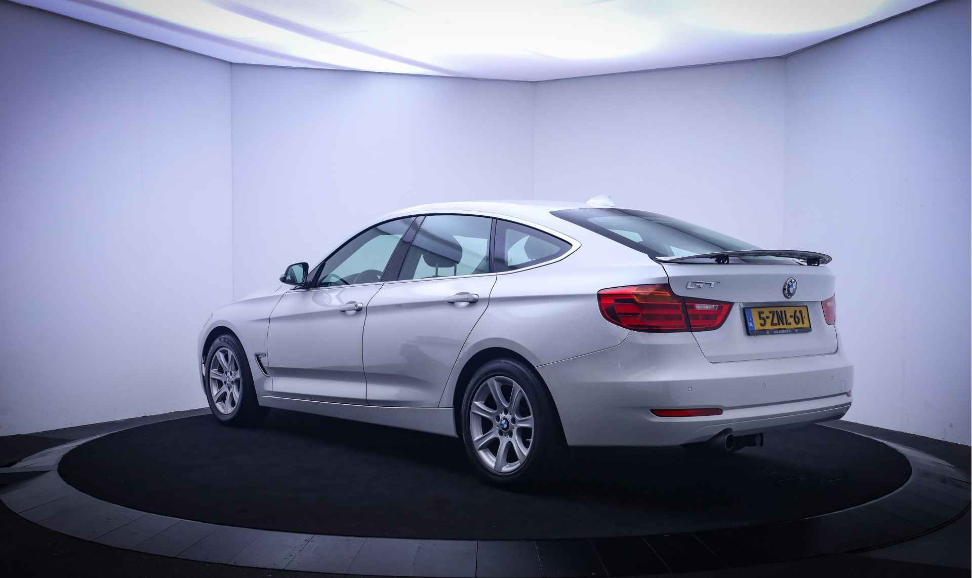 BMW 3-serie Gran Turismo 320iA Executive XENON/NAVI/CLIMA/CRUISE/AFN TREKHAAK/PDC/LMV - 7/23