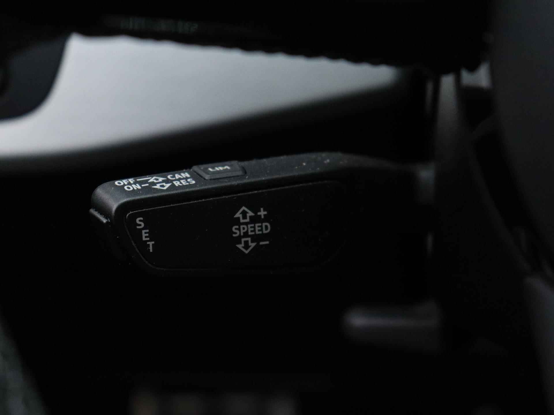 Audi A4 Avant 35 TFSI S edition 150 PK | Automaat | S-line exterieur | S-line interieur | Navigatie | LED | Apple Carplay | Virtual cockpit | Stoelverwarming | Parkeersensoren | Cruise control | Lichtmetalen velgen | Climate control | - 16/30