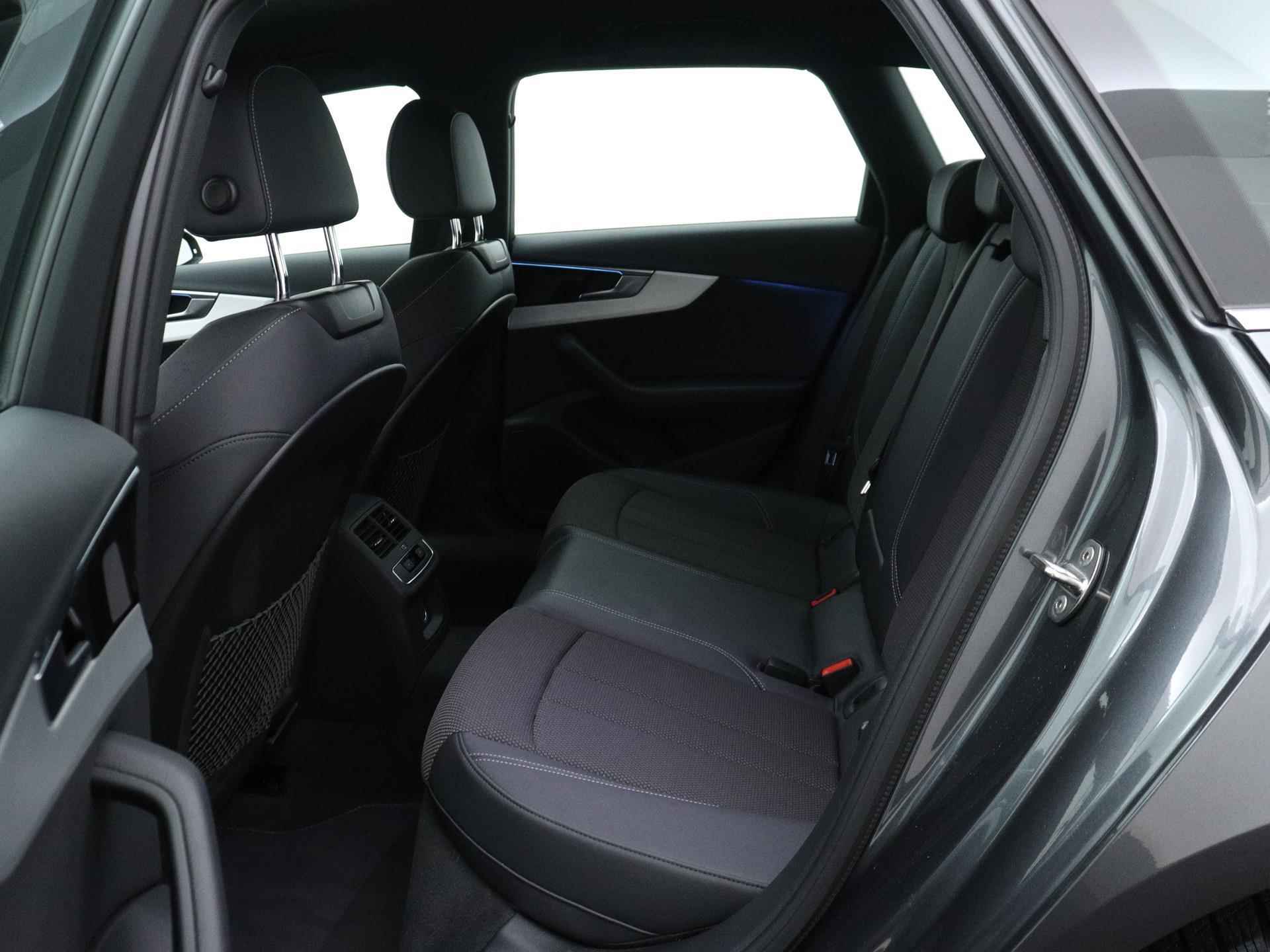 Audi A4 Avant 35 TFSI S edition 150 PK | Automaat | S-line exterieur | S-line interieur | Navigatie | LED | Apple Carplay | Virtual cockpit | Stoelverwarming | Parkeersensoren | Cruise control | Lichtmetalen velgen | Climate control | - 18/30