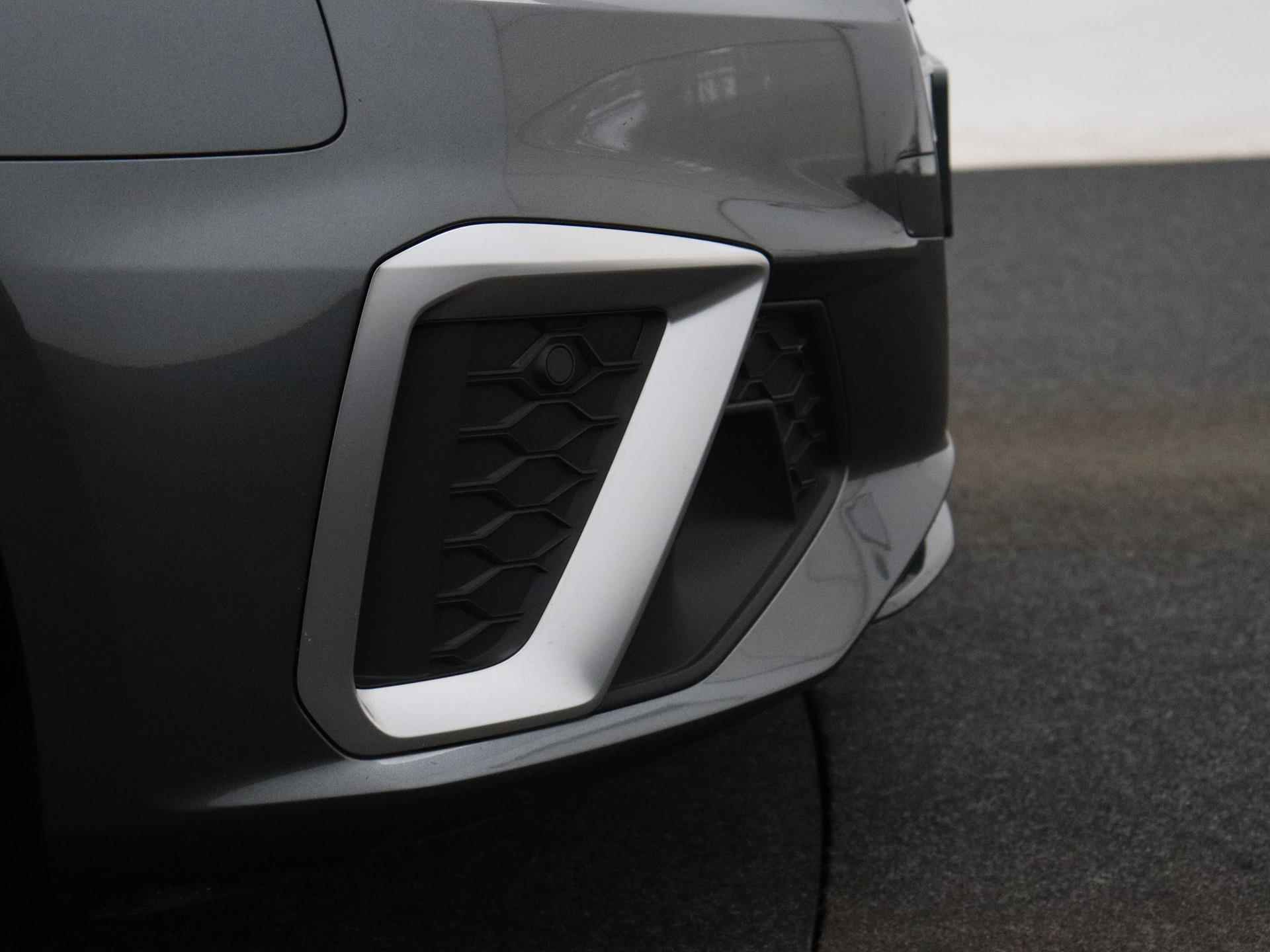 Audi A4 Avant 35 TFSI S edition 150 PK | Automaat | S-line exterieur | S-line interieur | Navigatie | LED | Apple Carplay | Virtual cockpit | Stoelverwarming | Parkeersensoren | Cruise control | Lichtmetalen velgen | Climate control | - 23/30
