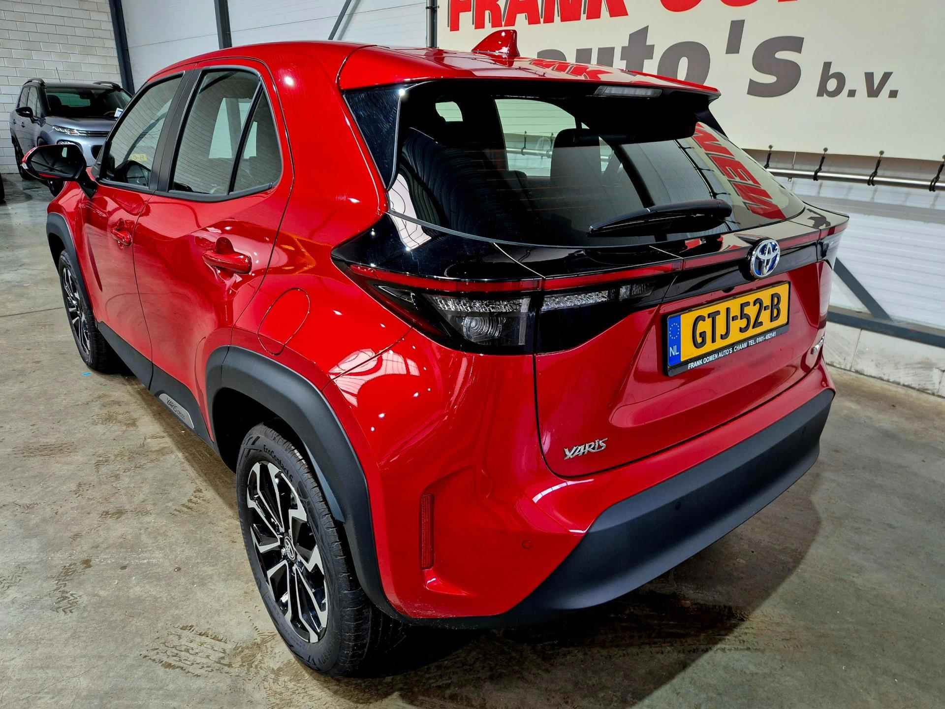 Toyota Yaris Cross 1.5 Hybrid Comfort + Dealer OH|LED|Keyless|Adaptive cruise|Apple/Android|Clima|DAB|Bluetooth|Stoelverw.|17"LMV| - 4/36