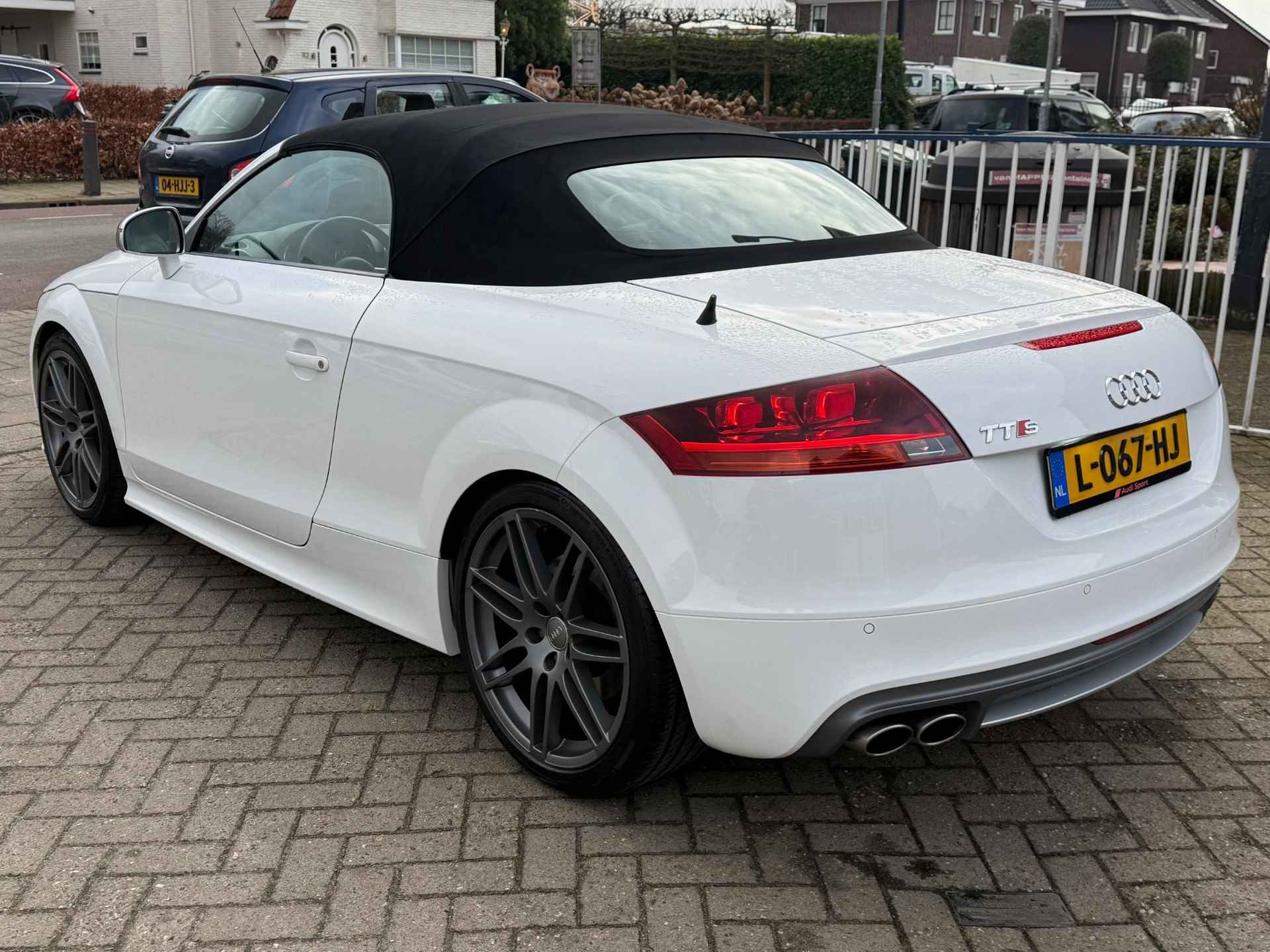 Audi TT Roadster 2.0 T TTS - 13/24