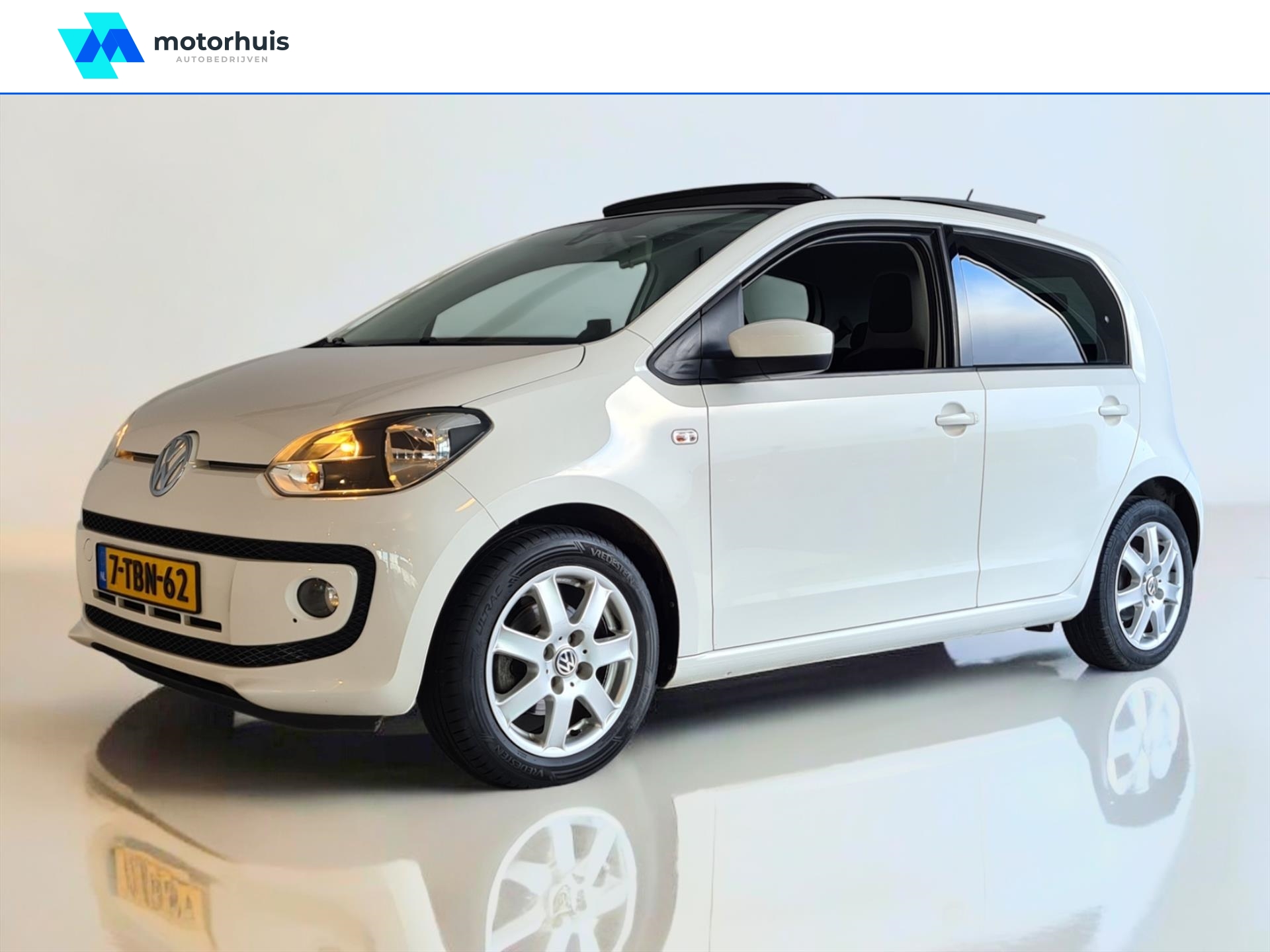 VOLKSWAGEN Up! 1.0 60PK 5D BMT High up! PANO NAVI PDC LMV