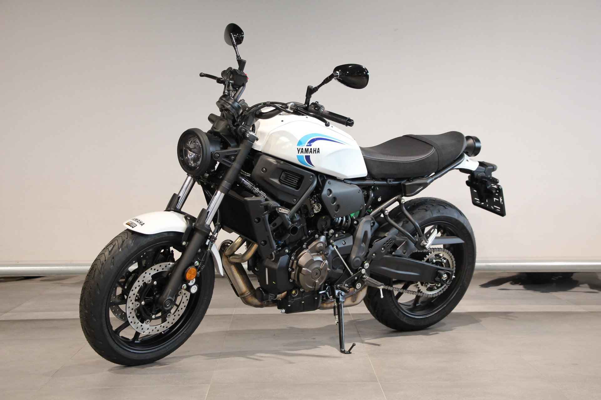 Yamaha XSR 700 ABS - 4/14