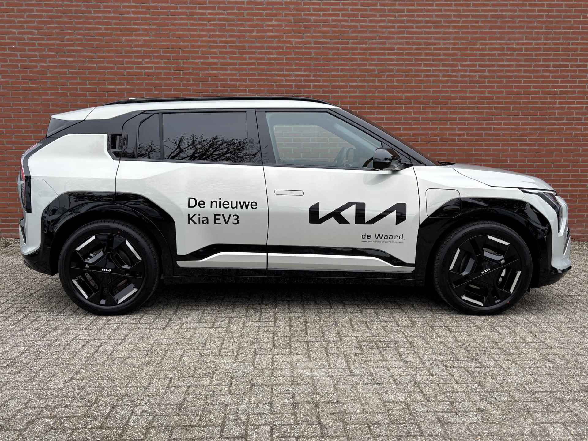 Kia EV3 GT-PlusLine 81.4 kWh | Glazen schuif-/kanteldak | Harman Kardon soundsystem | Head-up display | 360°-camera | Elektrisch verstelbare voorstoelen - 19/39