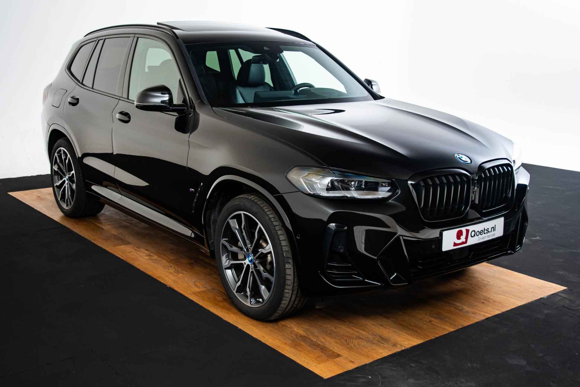 BMW X3 xDrive30e High Executive M sport - Panoramadak - Elektrisch verstelbare/verwarmde voorstoelen - Driving/Parking Assistant - Head up - Harman Kardon - Comfort Access - geluiddempende ruiten - - 36/70