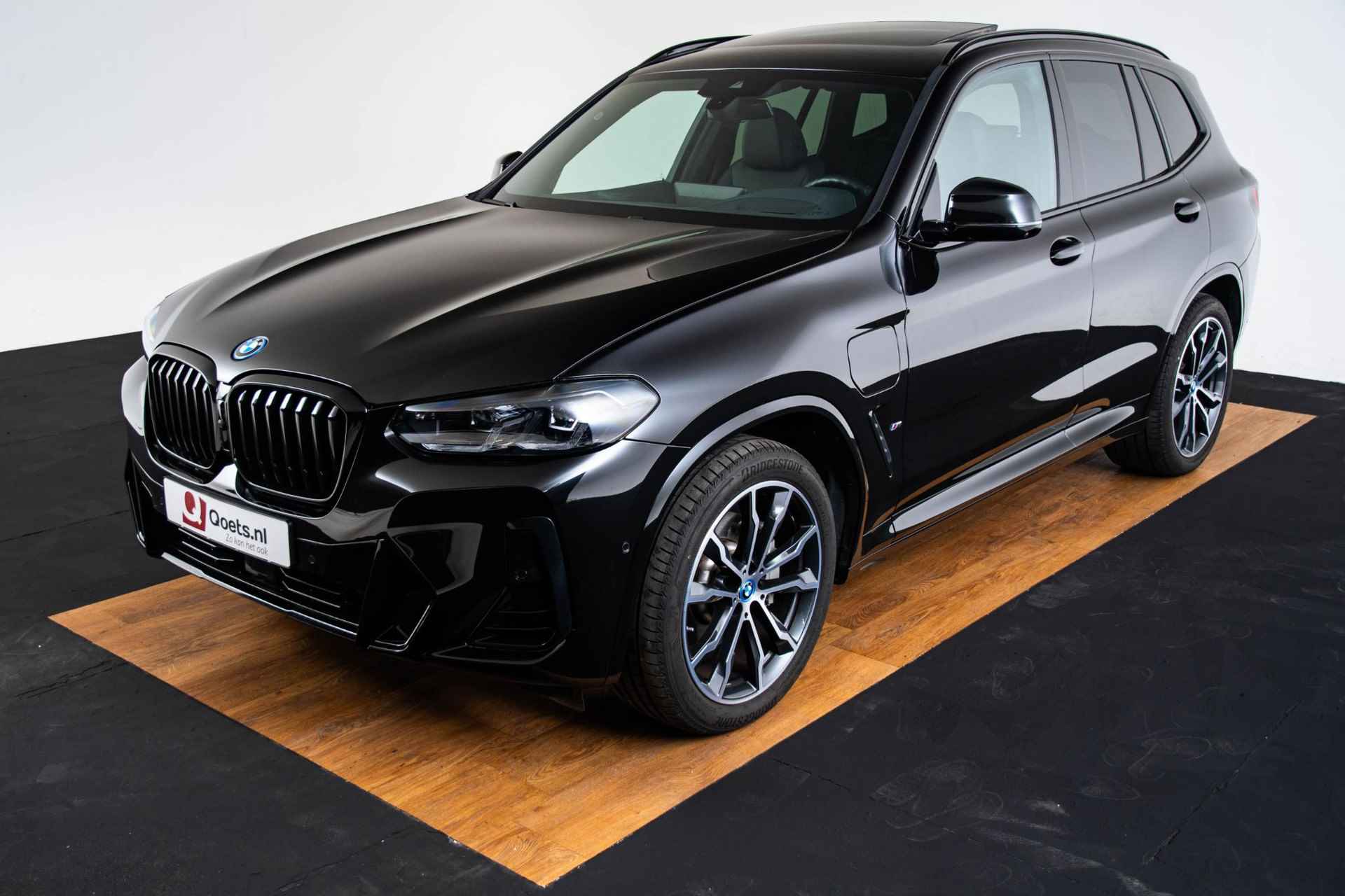 BMW X3 xDrive30e High Executive M sport - Panoramadak - Elektrisch verstelbare/verwarmde voorstoelen - Driving/Parking Assistant - Head up - Harman Kardon - Comfort Access - geluiddempende ruiten - - 38/70