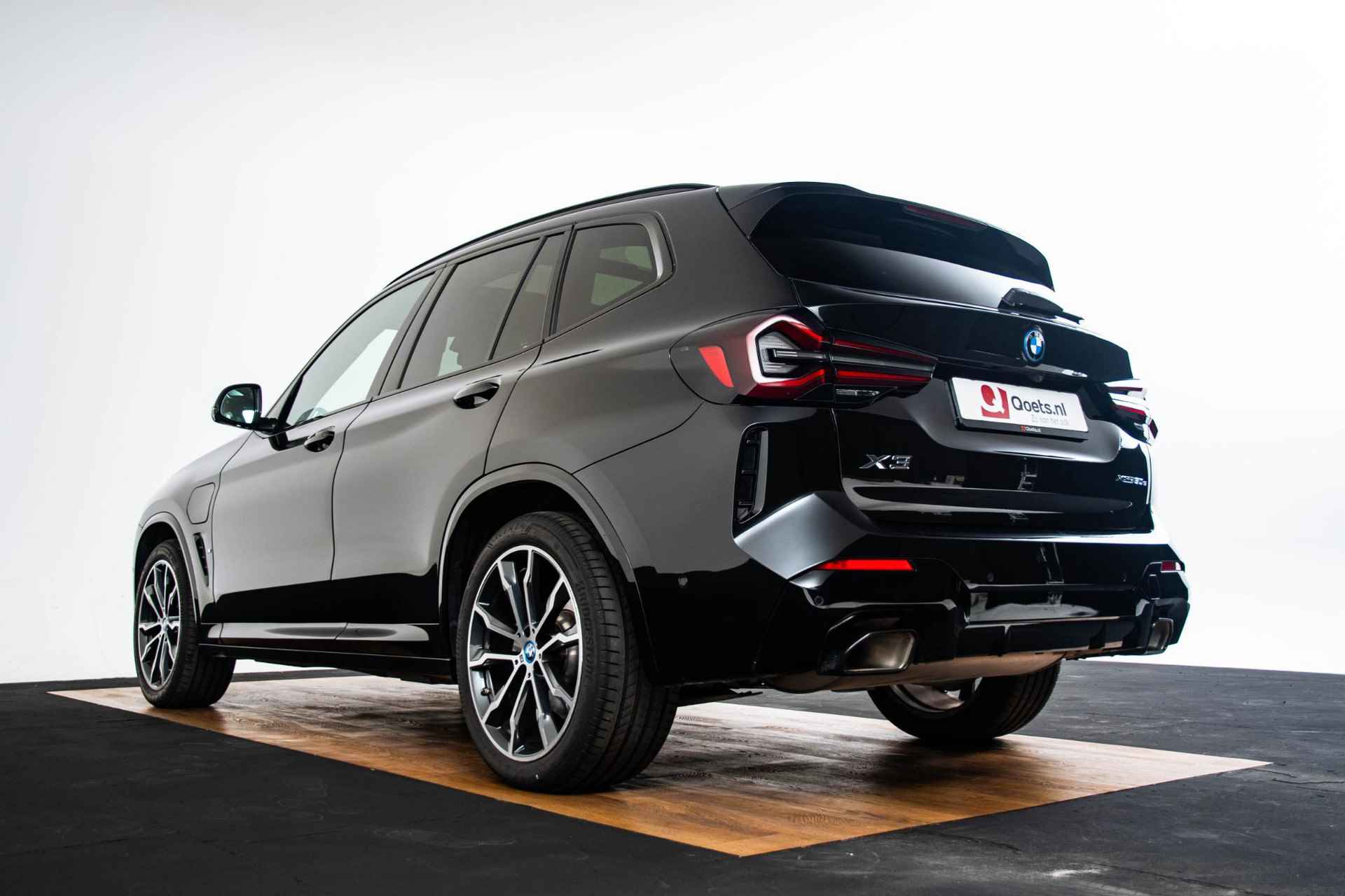 BMW X3 xDrive30e High Executive M sport - Panoramadak - Elektrisch verstelbare/verwarmde voorstoelen - Driving/Parking Assistant - Head up - Harman Kardon - Comfort Access - geluiddempende ruiten - - 39/70