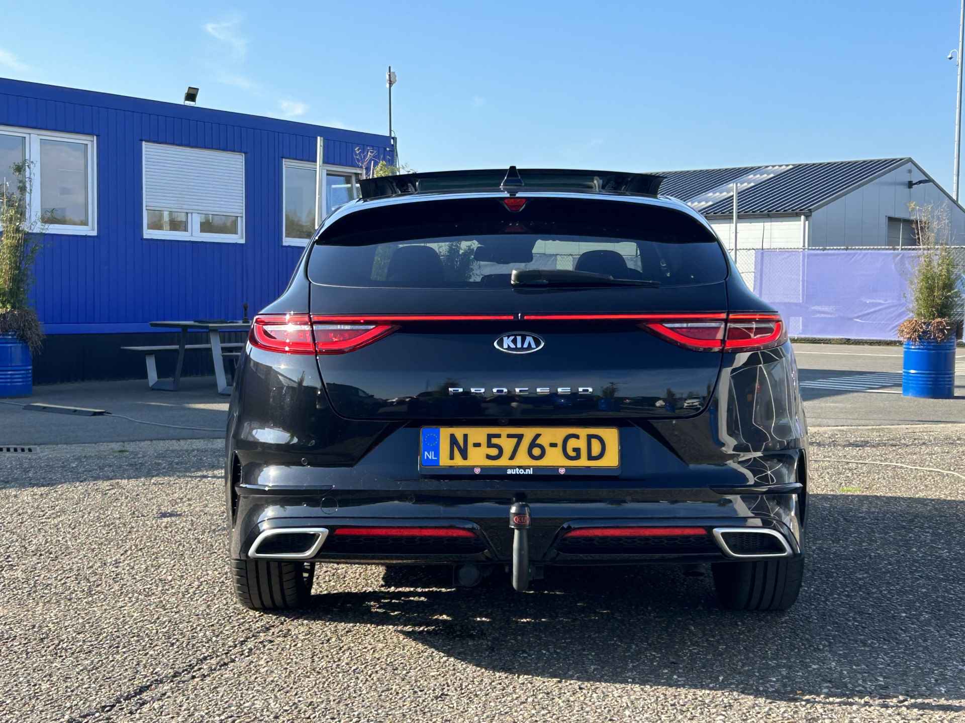 Kia ProCeed 1.5 T-GDI GT-PlusLine | Panoramadak | Trekhaak | Stoel/Stuurverwarming | Camera | Carplay | - 15/45