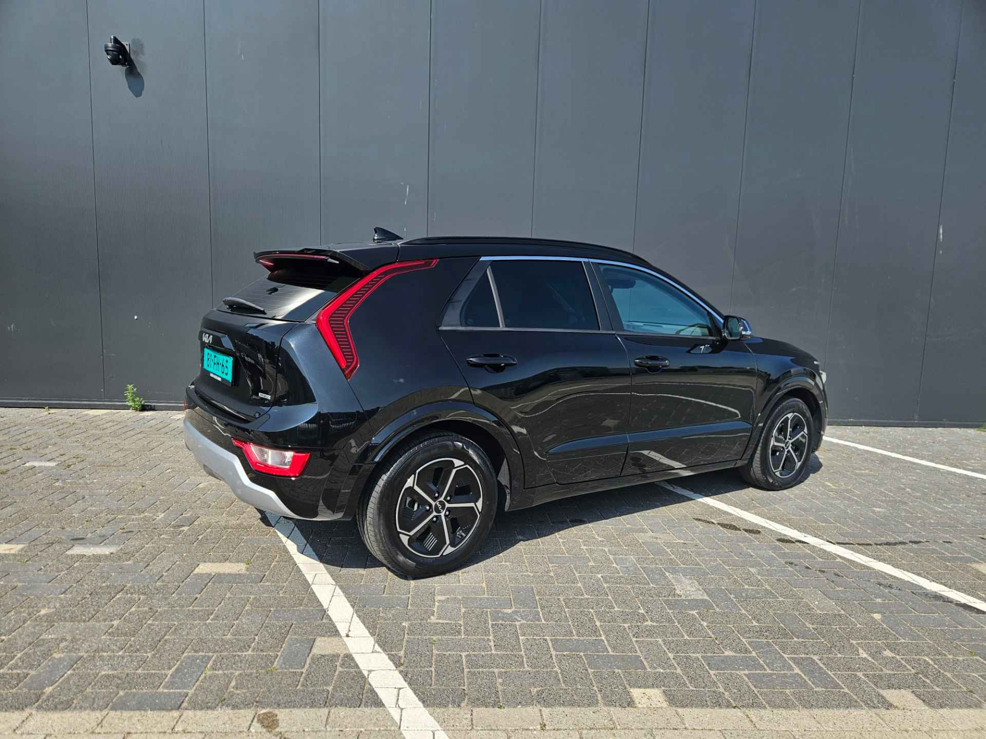 Kia Niro 1.6 GDi PHEV DynamicLine Parkeersensoren voor + Achter/ Navigatie/ Rijklaarprijs! - 4/24