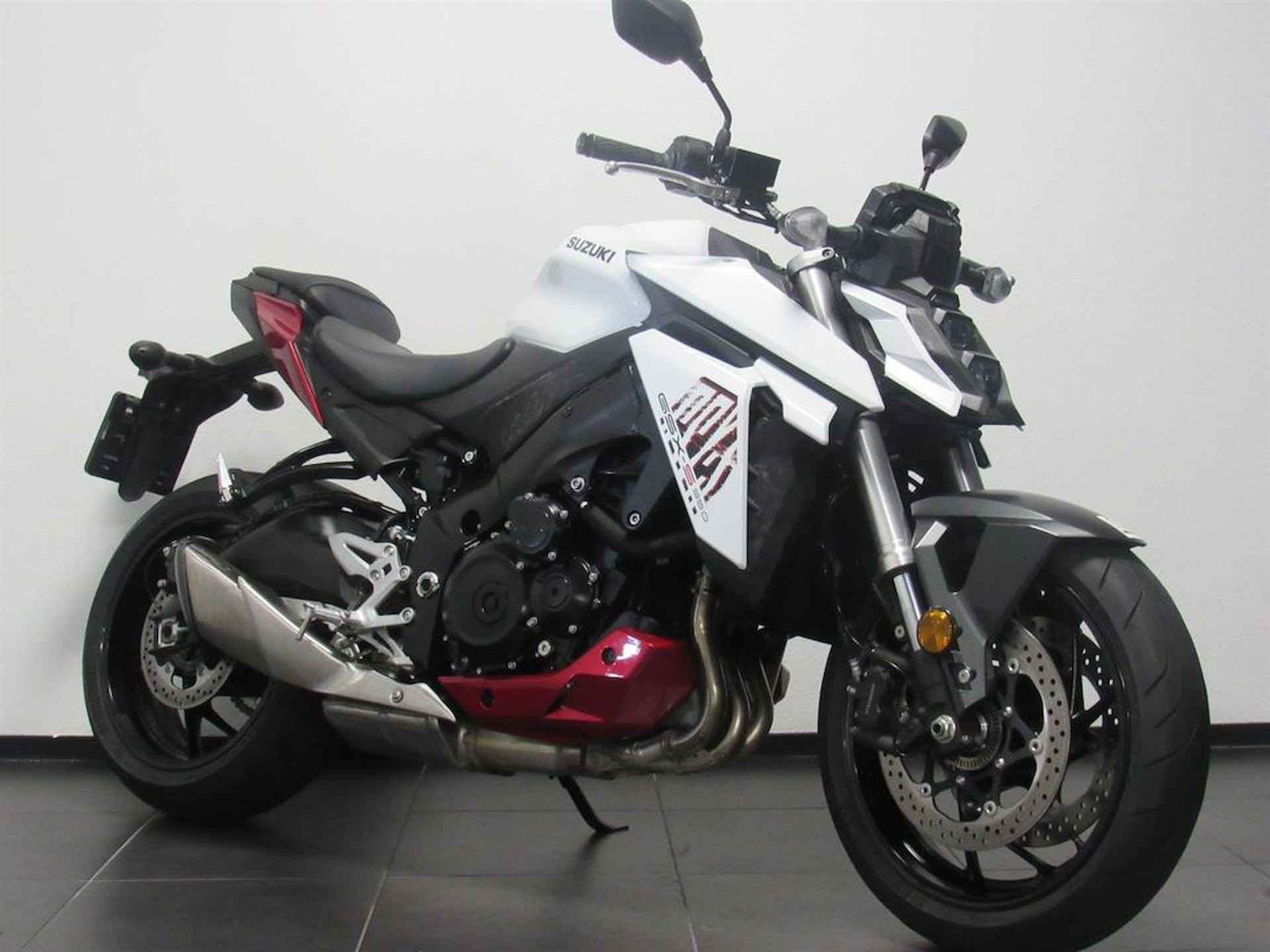 Suzuki GSX-S 950 ABS - 2/14