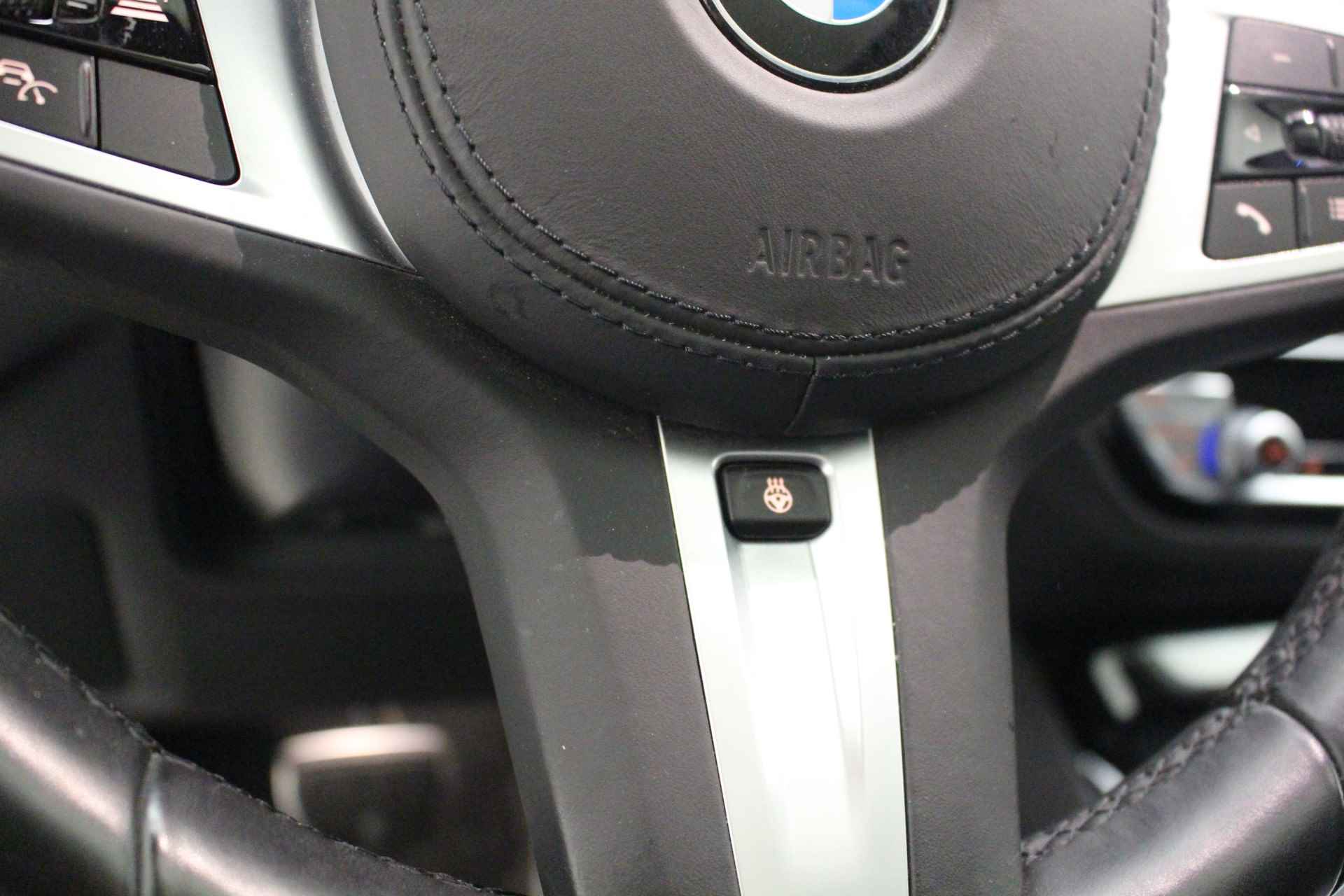 BMW X3 xDrive30e M-Sport | Panorama | Camera | Active Cruise Control  | 2 jaar BMW Garantie - 12/22