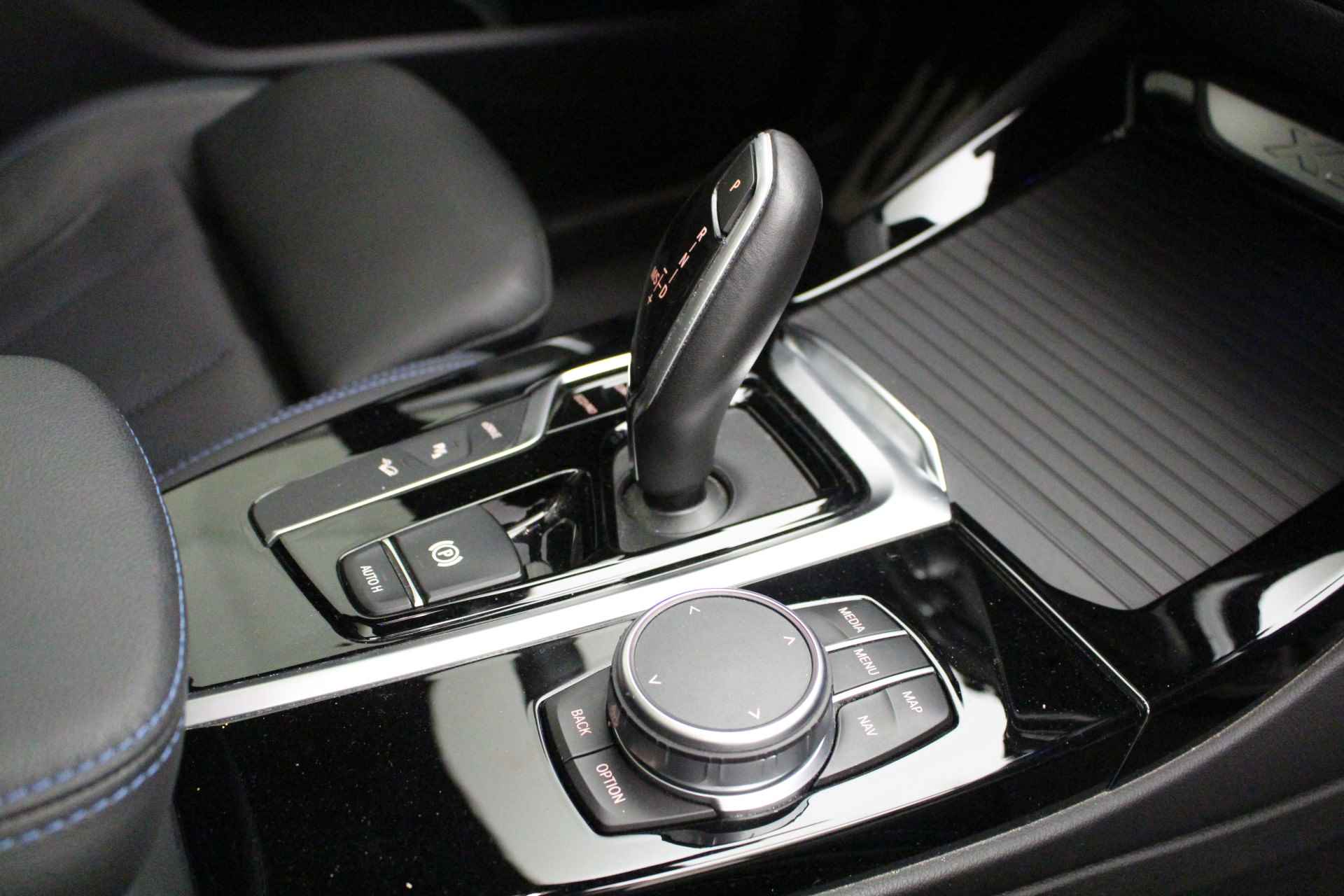 BMW X3 xDrive30e M-Sport | Panorama | Camera | Active Cruise Control  | 2 jaar BMW Garantie - 20/22