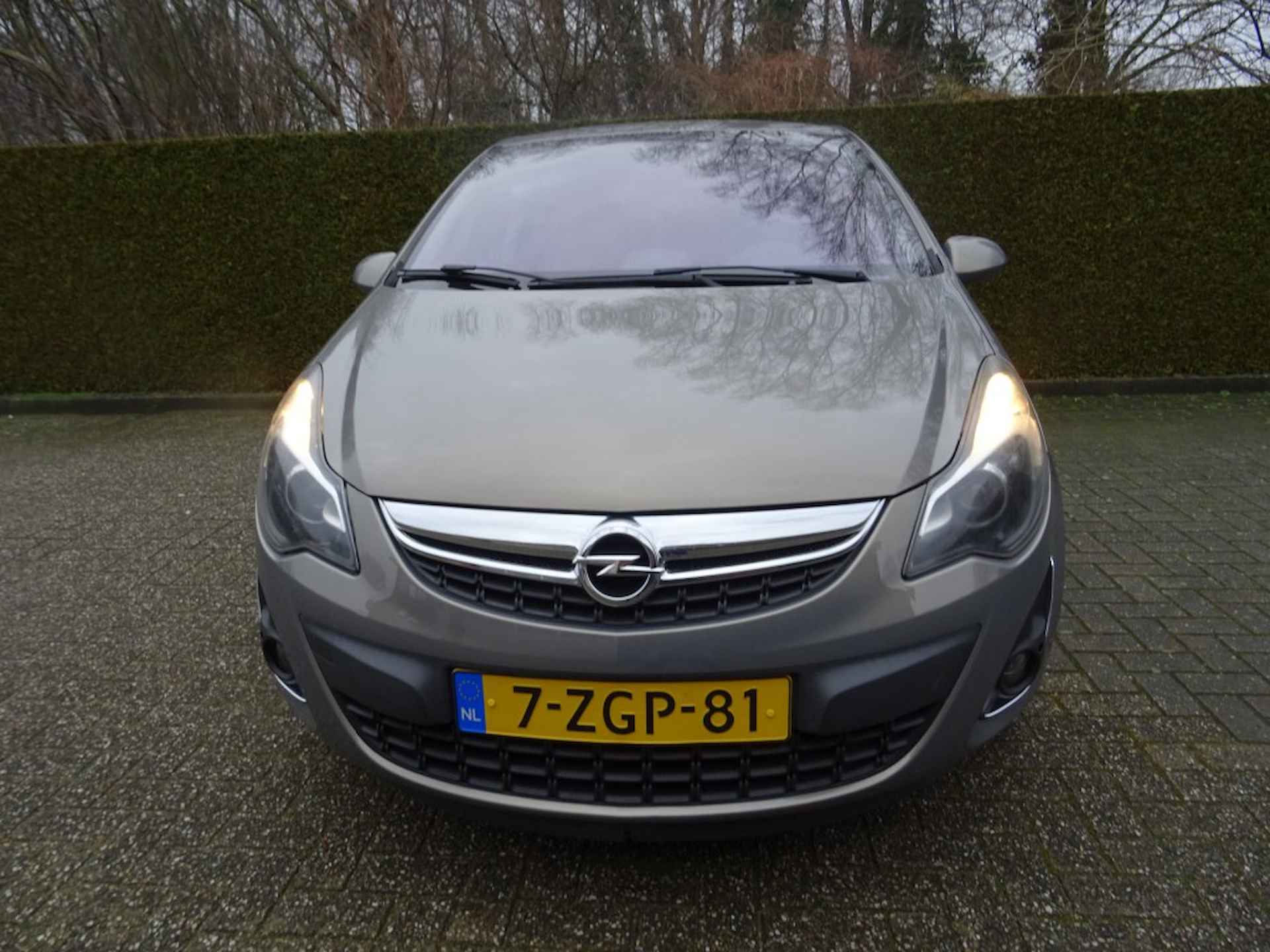 OPEL Corsa 1.4-16V BLITZ CLIMA PDC STOEL EN STUURVERWARMING LICHTMETAAL - 4/31