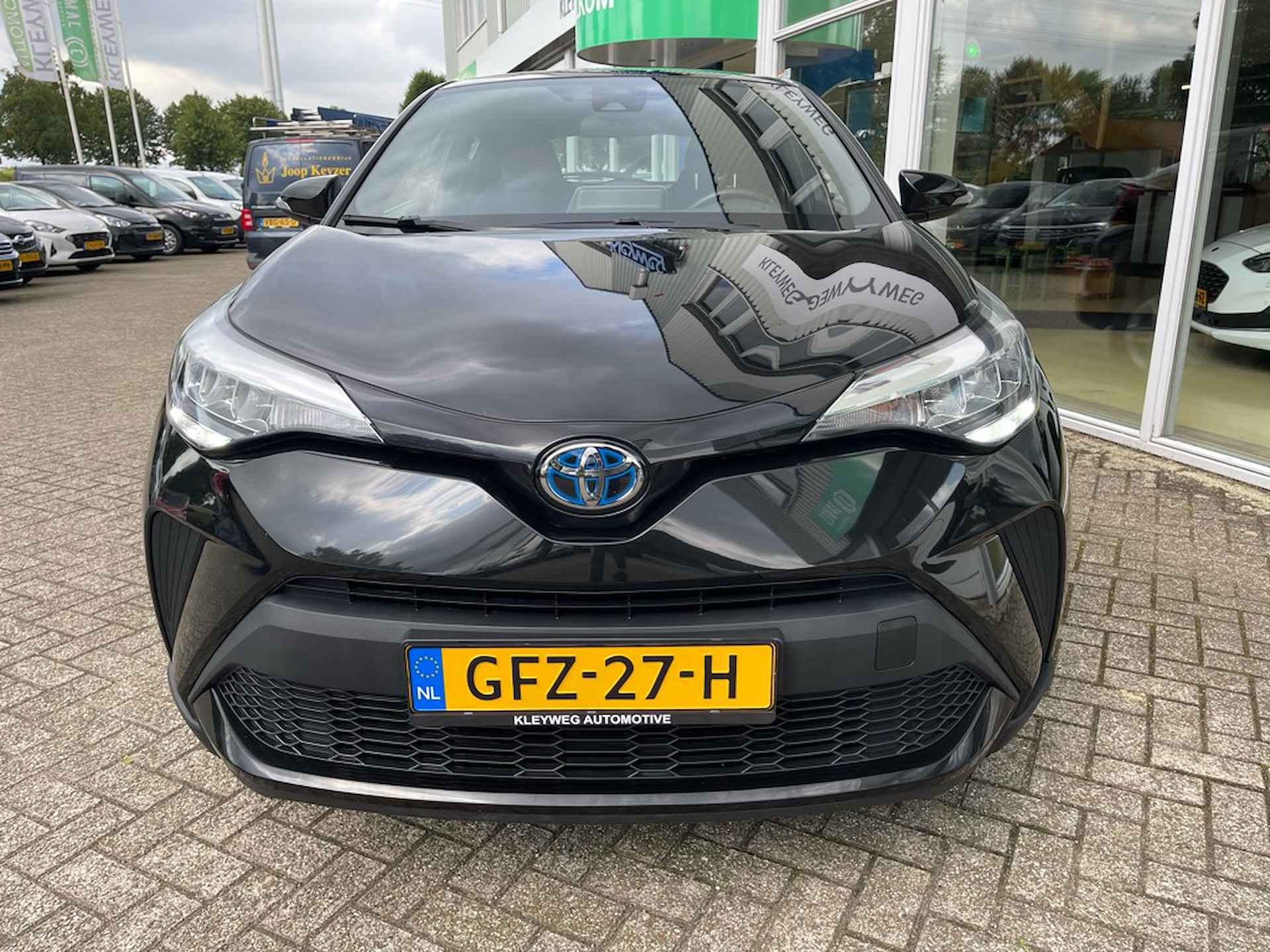 Toyota C-HR 1.8 Hybrid Bns, Nav, Camera, Carplay, All Season - 3/29