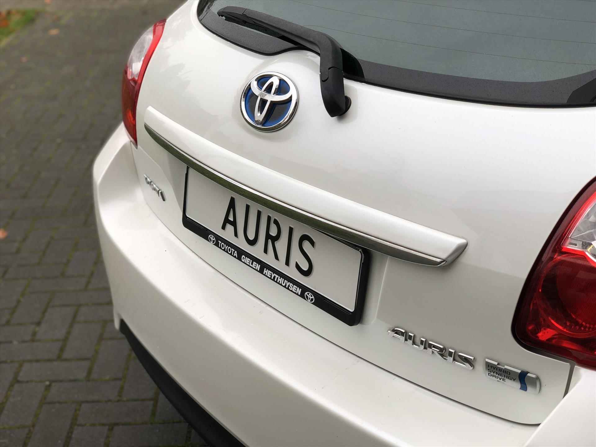 Toyota Auris 1.8 Full Hybrid Aspiration | Eerste eigenaar, Cruise control, Climate control, Lichtmetalen velgen, Radio/CD-Speler - 5/25