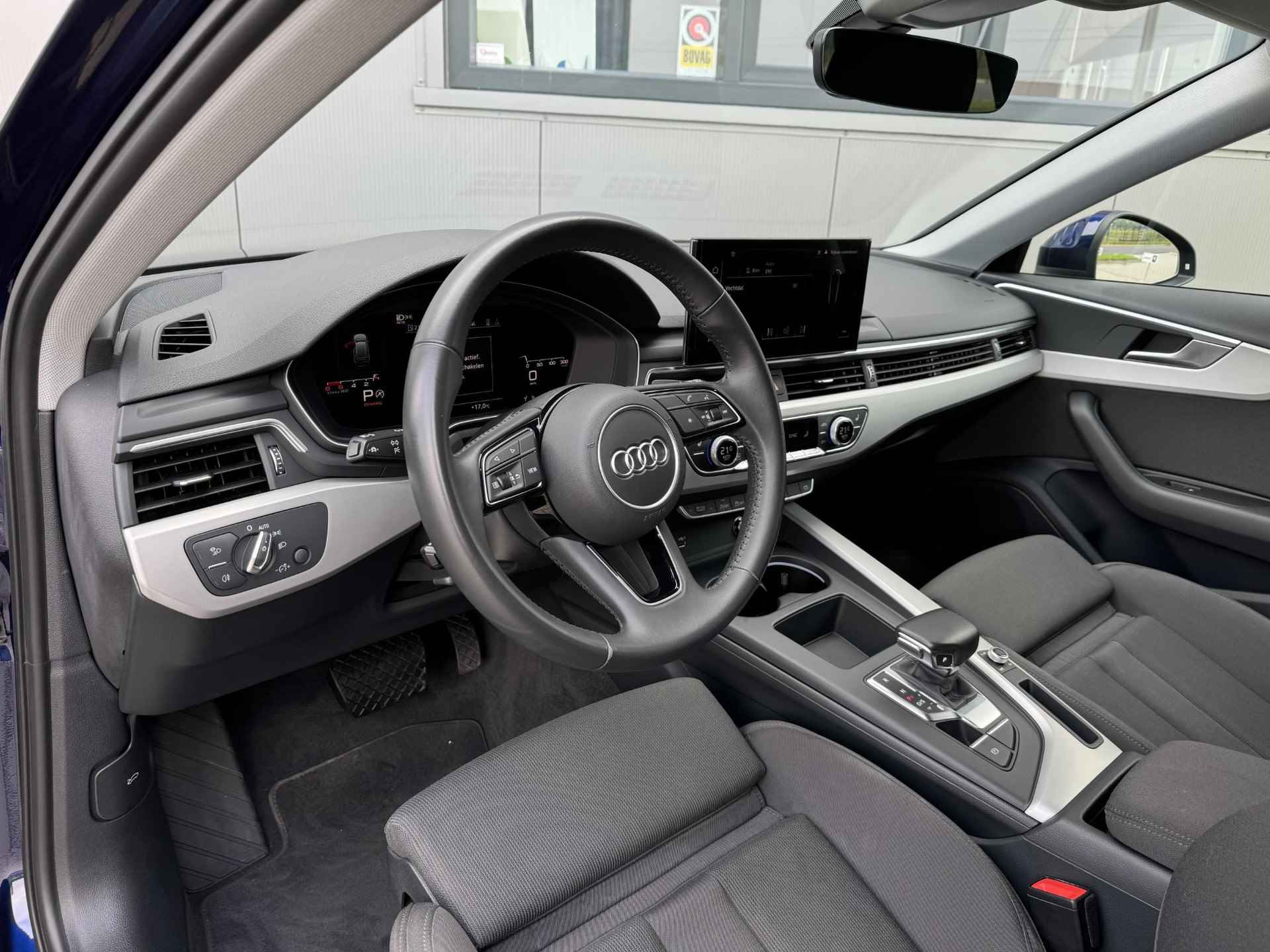 Audi A4 Avant 40 TFSI S edition 190 PK - S line - Adaptieve Cruise - Trekhaak - 19/30