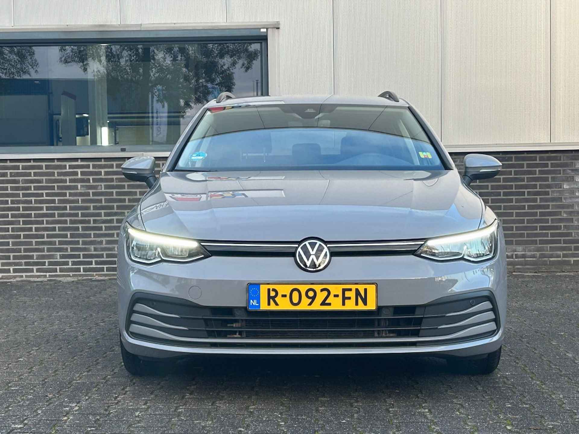 VOLKSWAGEN Golf Variant 2.0 TDI Style Automaat - Stoelverwarm. Navigatie - 8/25