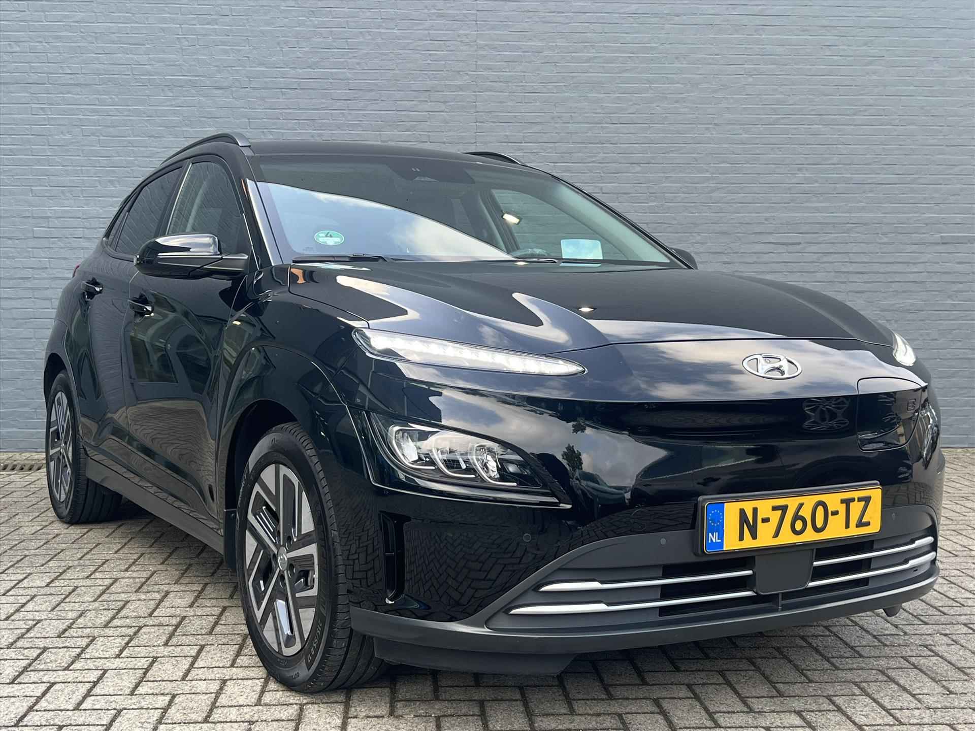 HYUNDAI Kona 64 kWh 204pk Aut Premium | Head-Up Display | Krell Premium Audio | Apple Carplay/Android Auto |€ 2000,- Subsidie mogelijk - 3/30