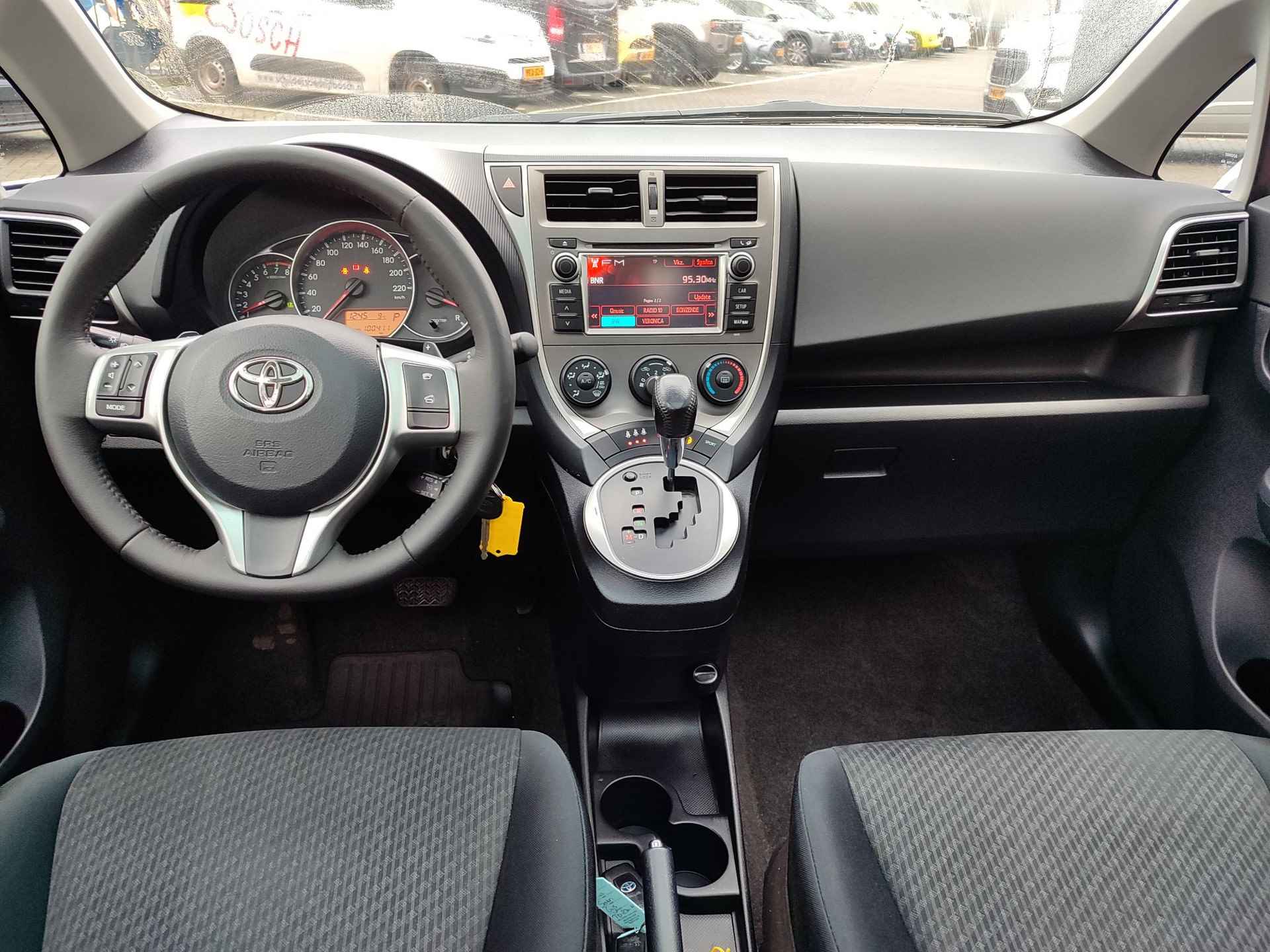 Toyota Verso-S 1.3 VVT-i Aspiration Automaat CRUISE NAVI AIRCO BLUETOOTH CAMERA EL-RAMEN/SPIEGELS - 7/32