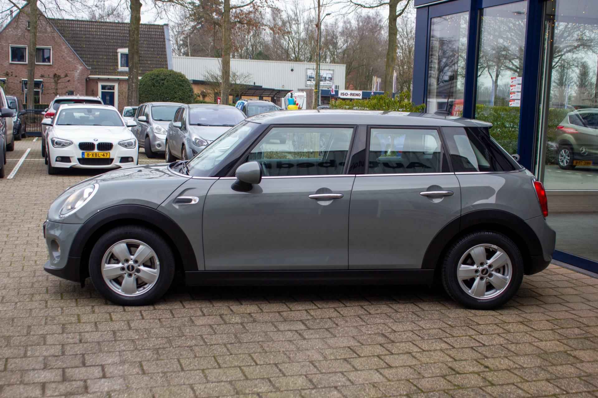 Mini Mini 1.5 Automaat Cooper Salt Business |Prijs rijklaar incl 12 mnd garantie| Navi Head-up display Clima - 6/45