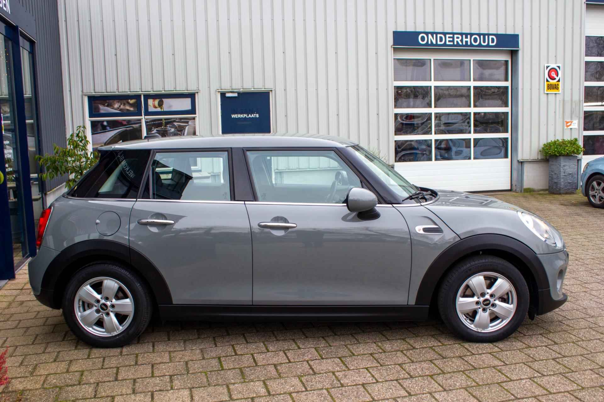 Mini Mini 1.5 Automaat Cooper Salt Business |Prijs rijklaar incl 12 mnd garantie| Navi Head-up display Clima - 9/45