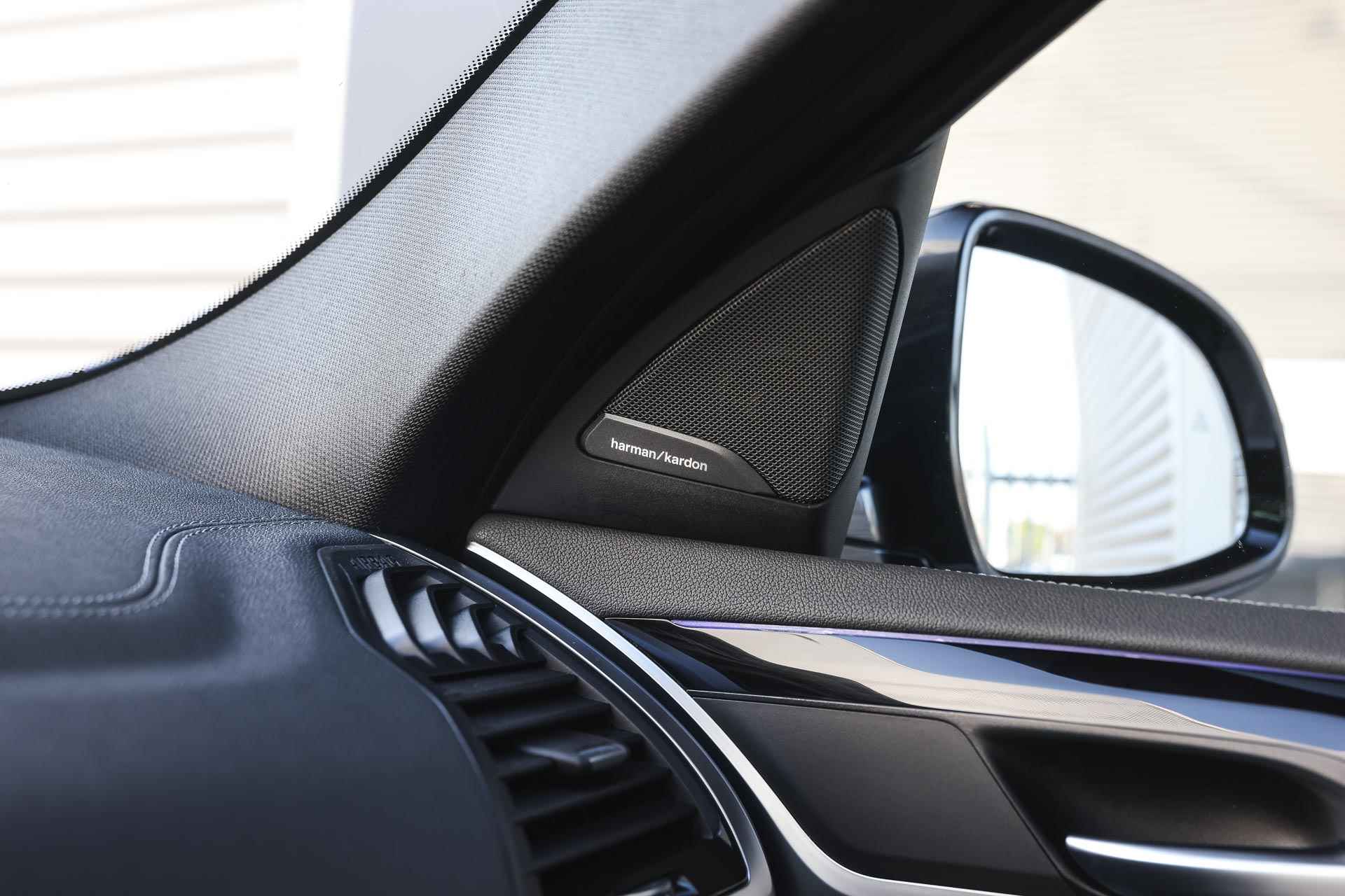 BMW X4 M40i High Executive Automaat / Panoramadak / Stoelventilatie / Adaptieve LED / Head-Up / Harman Kardon / Navigatie Professional / Verwarmd stuurwiel - 10/41