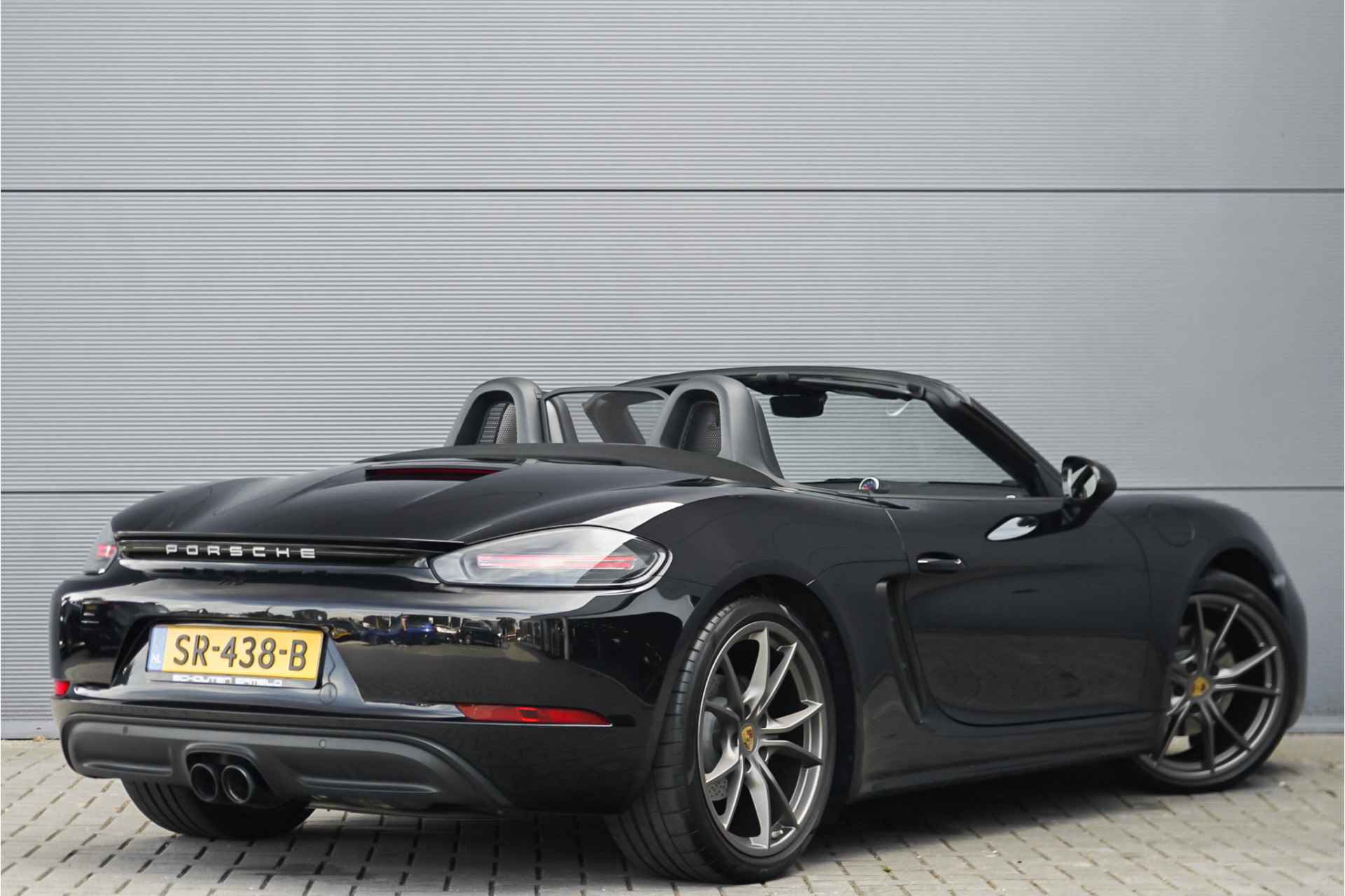 Porsche 718 Boxster 2.0T 300PK Sport Chrono Bose NL Auto 20" Dealeronderhouden - 17/72