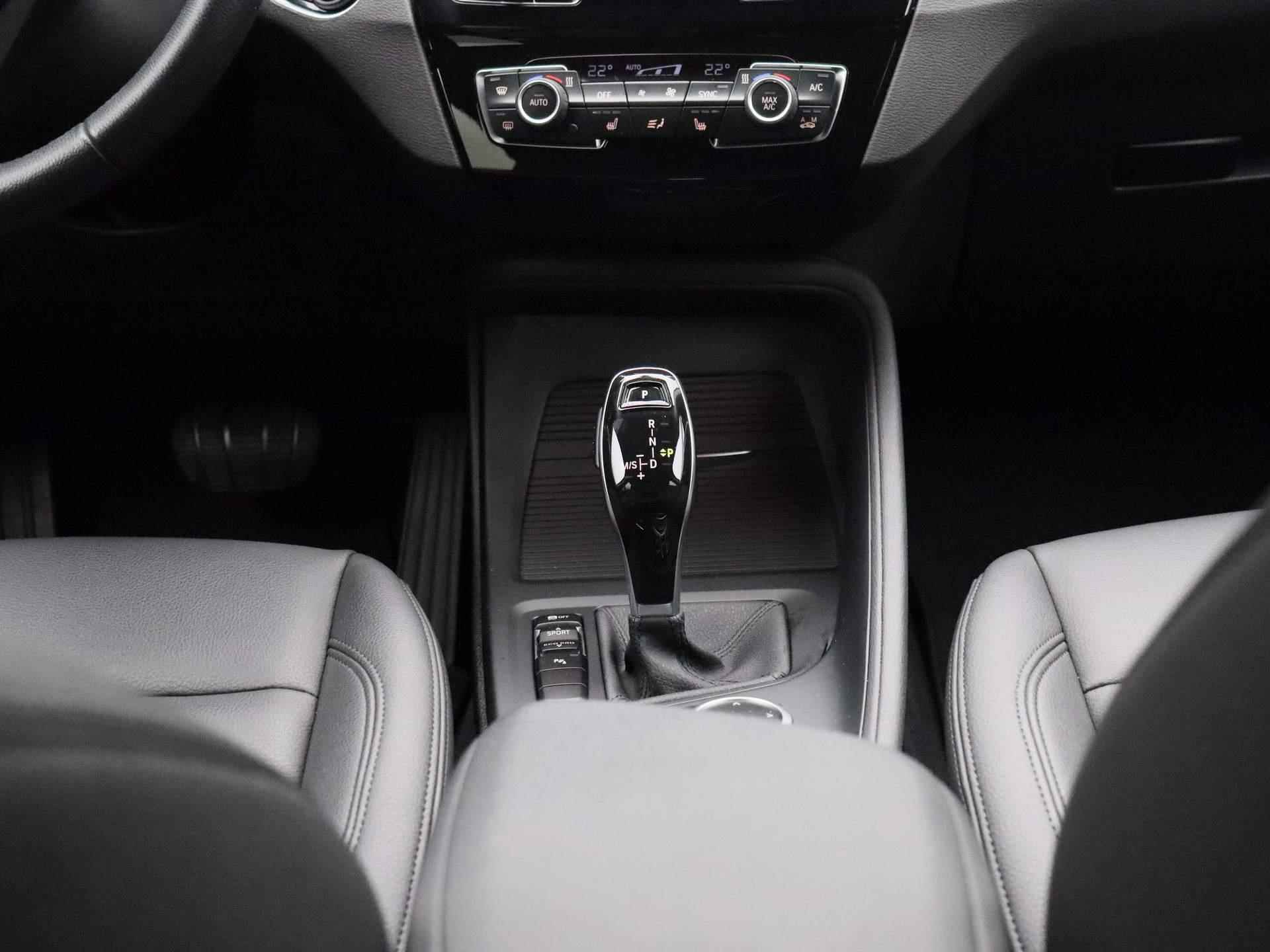 BMW X1 sDrive16d Executive * | Leder | Navigatie | Climate Control | Parkeersensoren | Cruise Control | Bluetooth | Stoelverwarming | Elektrische Achterklep | - 10/37