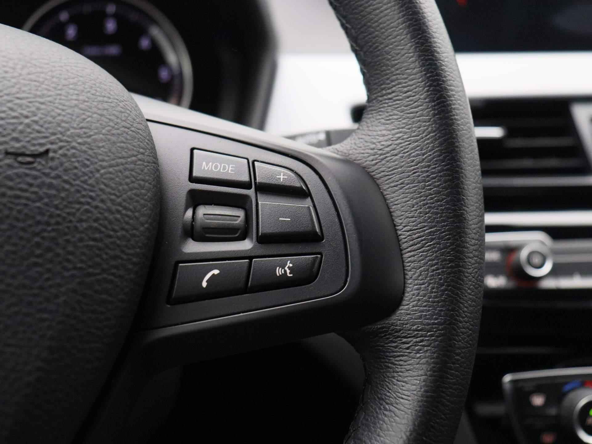BMW X1 sDrive16d Executive * | Leder | Navigatie | Climate Control | Parkeersensoren | Cruise Control | Bluetooth | Stoelverwarming | Elektrische Achterklep | - 24/37