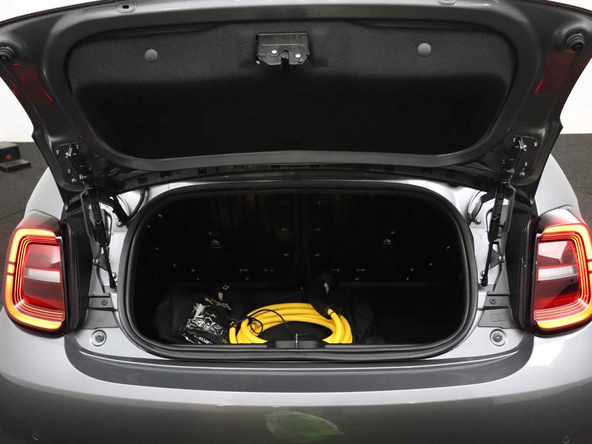 Fiat 500 C Icon 42 kWh | Navigatie | Stoelverwarming | Parkeersensoren achter | €2000,- SEPP Subsidie! - 4/22