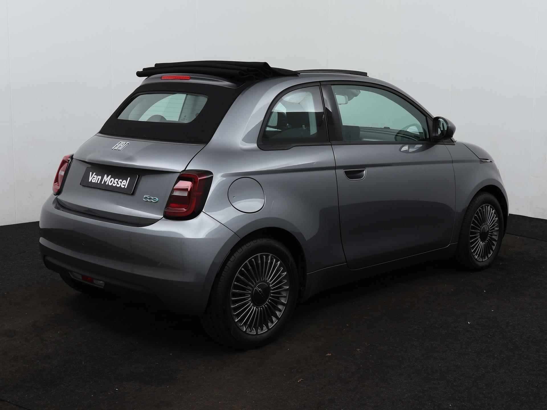 Fiat 500 C Icon 42 kWh | Navigatie | Stoelverwarming | Parkeersensoren achter | €2000,- SEPP Subsidie! - 7/22